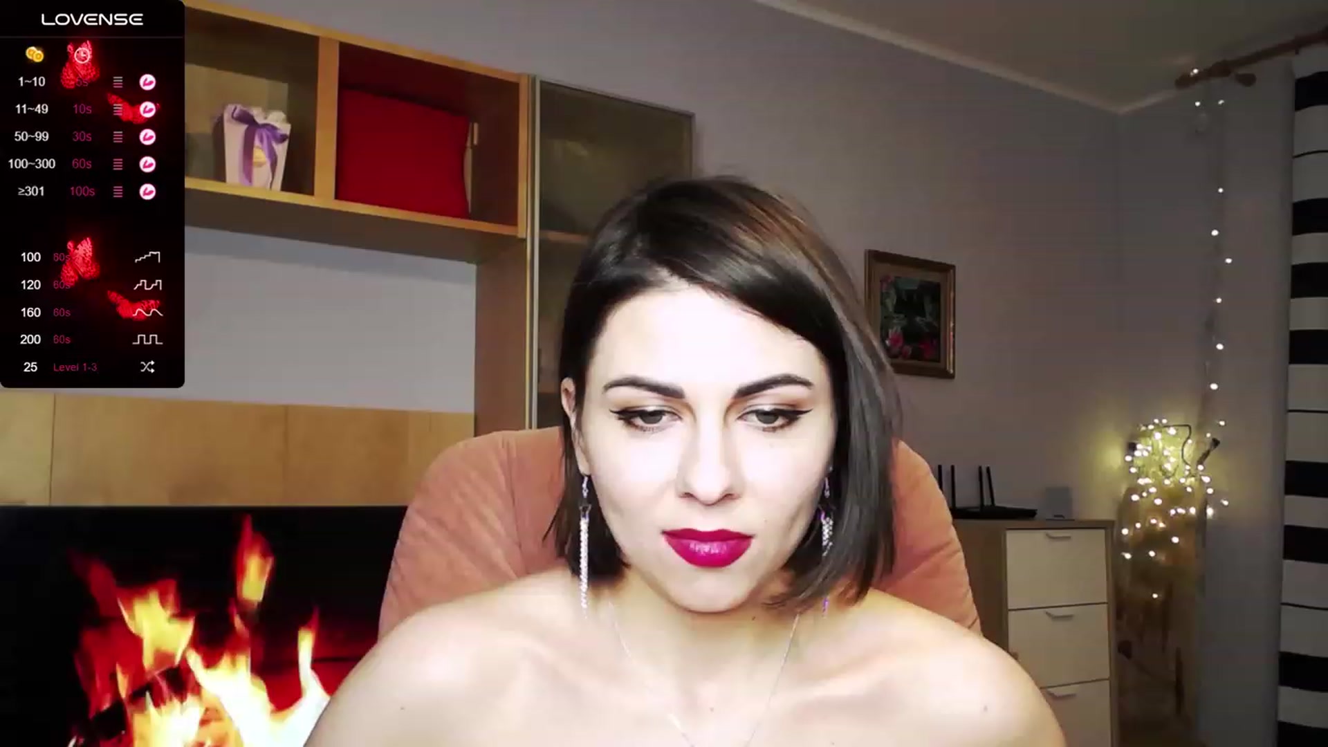 Gallery image thumbnail from Ame_Lee's myfreecams stream on, 02/18/2024, 15:43 image 1 of 20