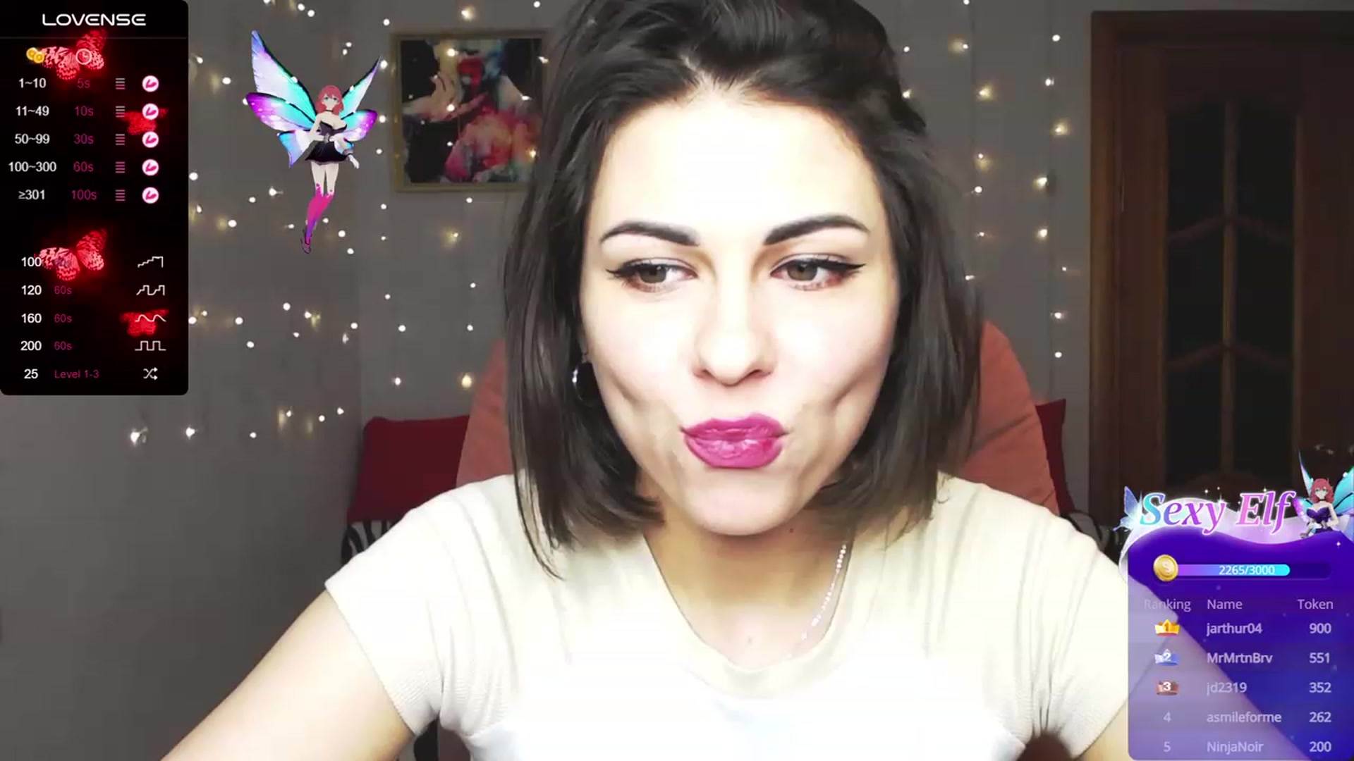 Gallery image thumbnail from Ame_Lee's myfreecams stream on, 02/29/2024, 15:09 image 17 of 20