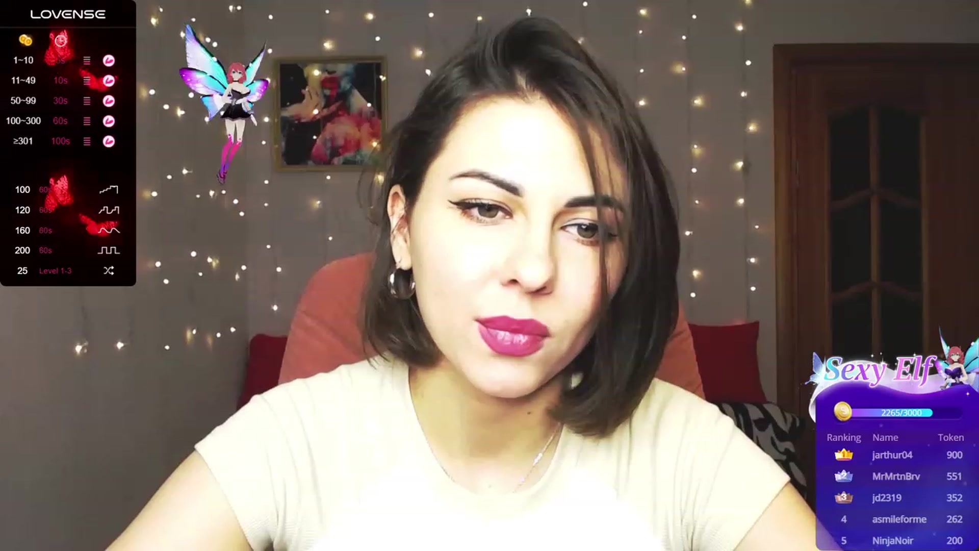 Gallery image thumbnail from Ame_Lee's myfreecams stream on, 02/29/2024, 15:09 image 16 of 20