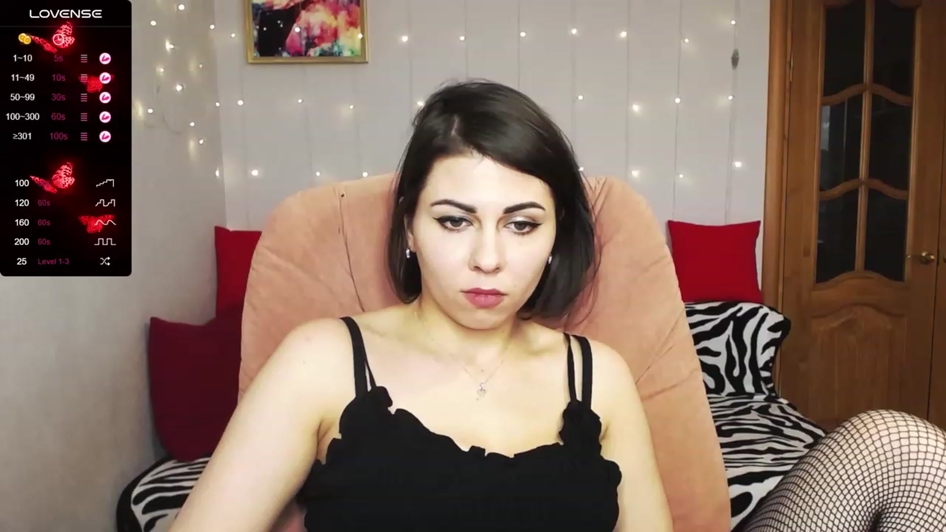 Gallery image thumbnail from Ame_Lee's myfreecams stream on, 03/19/2024, 13:38 image 17 of 20