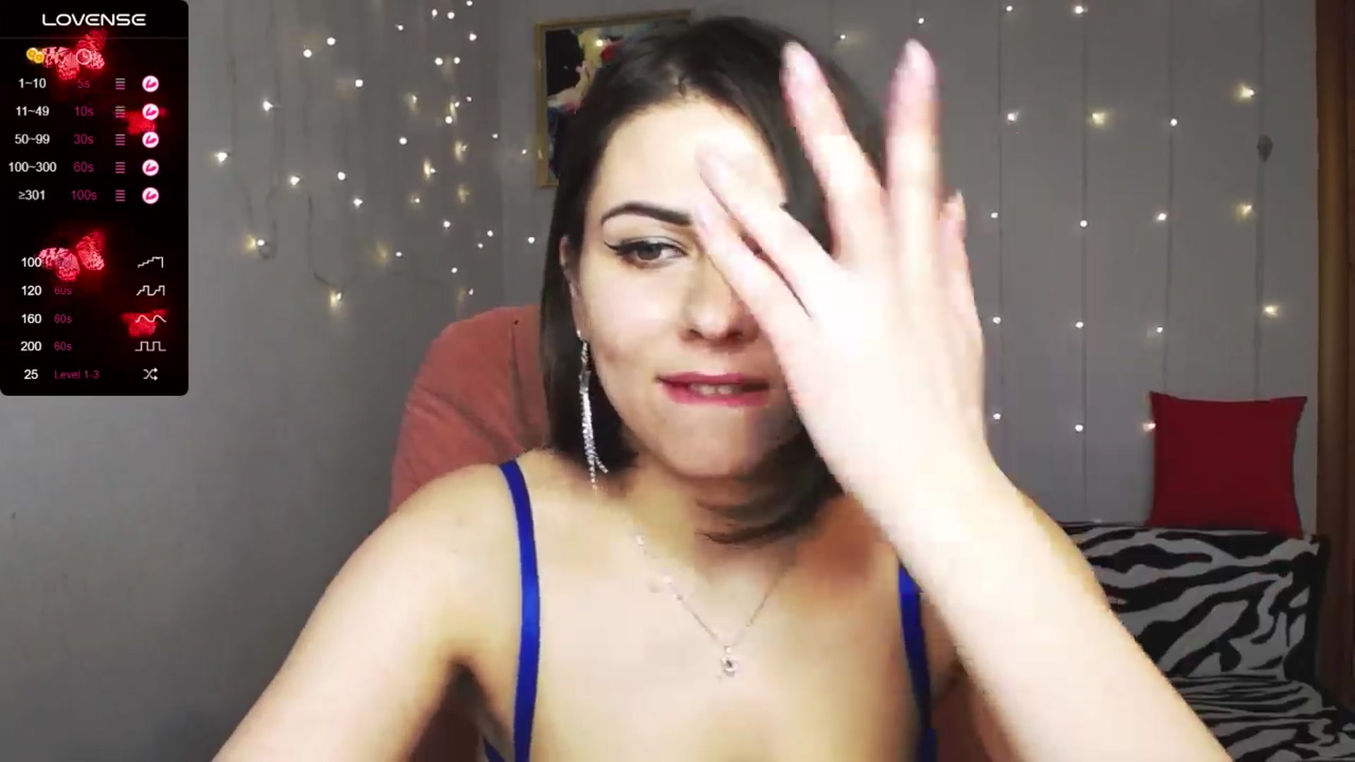 Gallery image thumbnail from Ame_Lee's myfreecams stream on, 03/30/2024, 16:21 image 11 of 20
