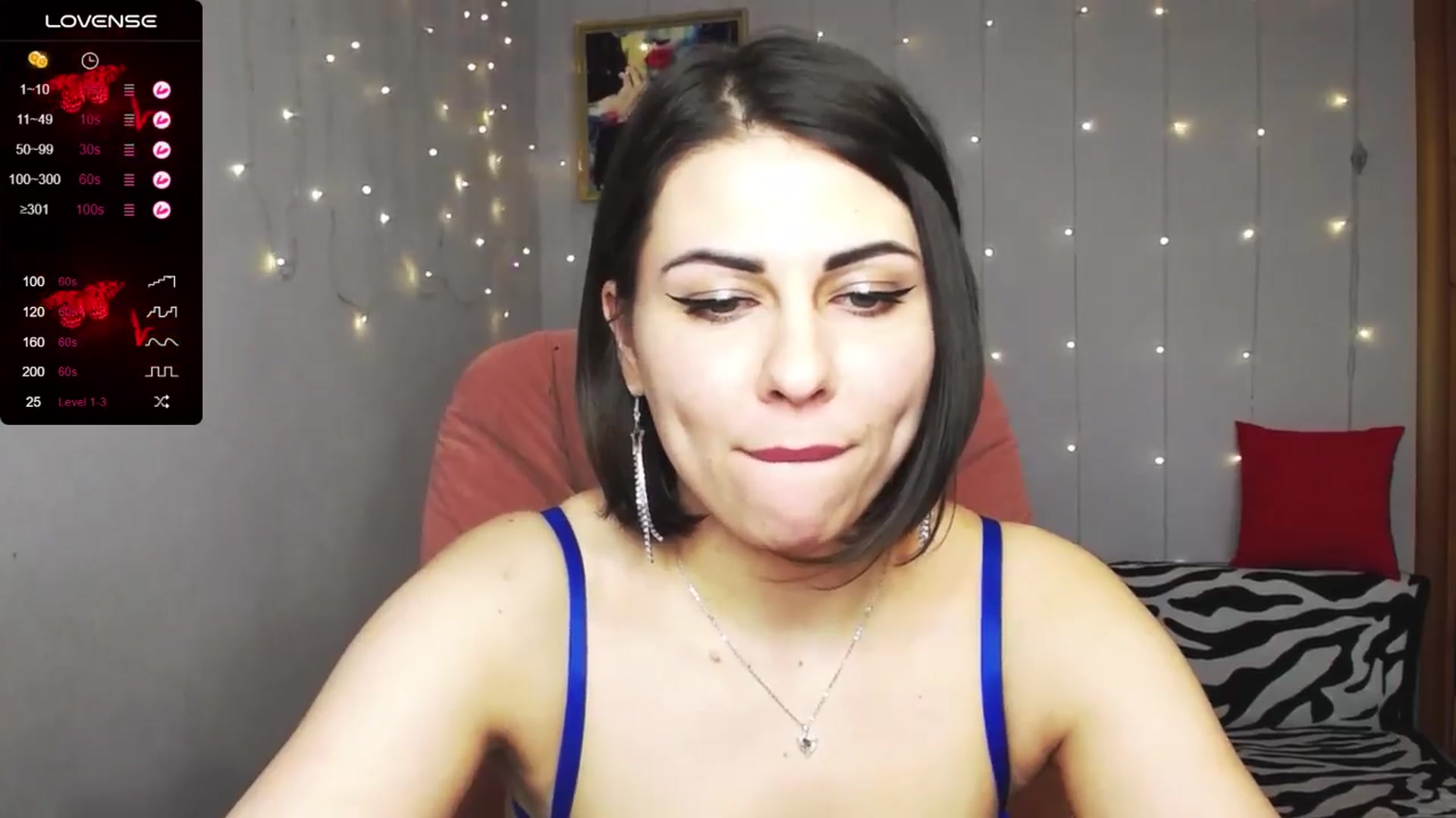 Gallery image thumbnail from Ame_Lee's myfreecams stream on, 03/30/2024, 16:21 image 12 of 20