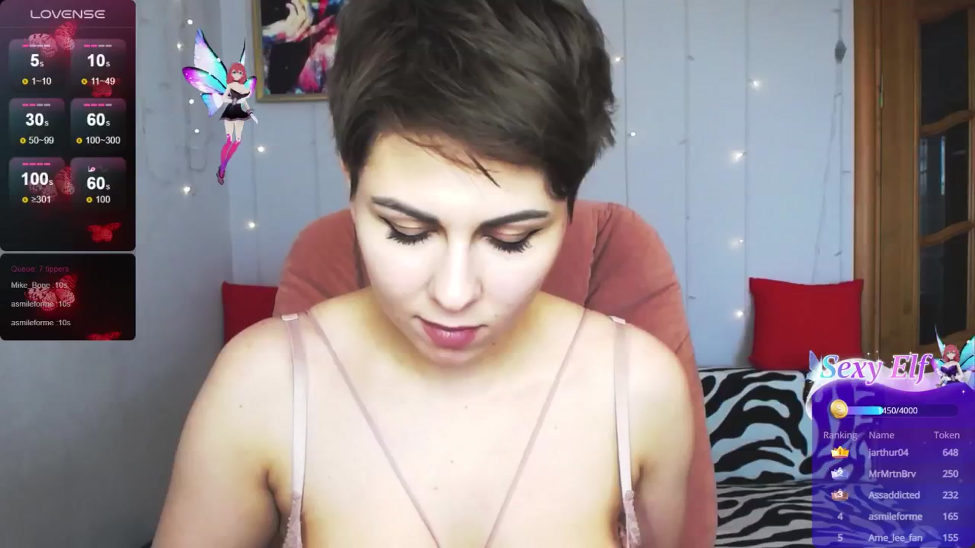 Gallery image thumbnail from Ame_Lee's myfreecams stream on, 06/18/2024, 14:14 image 18 of 20