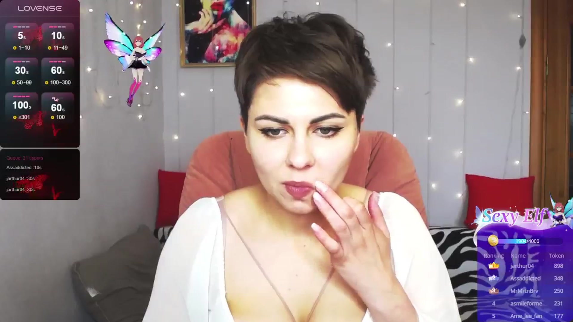 Gallery image thumbnail from Ame_Lee's myfreecams stream on, 06/18/2024, 14:51 image 15 of 20