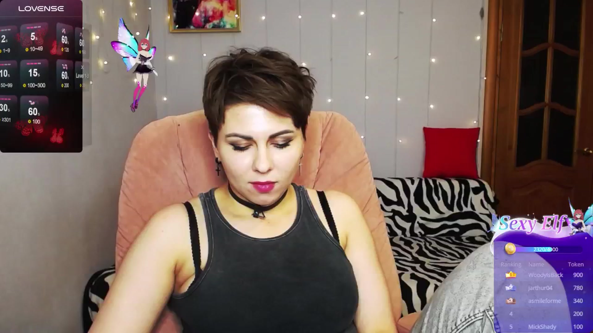 Gallery image thumbnail from Ame_Lee's myfreecams stream on, 06/26/2024, 17:13 image 3 of 20