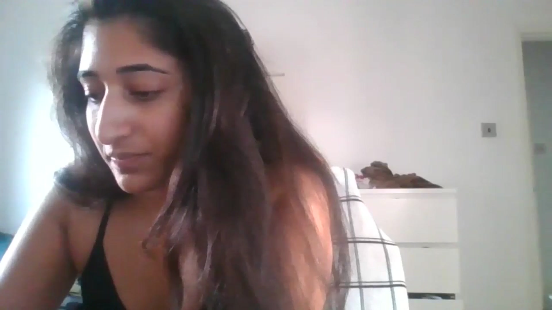 Gallery image thumbnail from Ameeraxo's myfreecams stream on, 06/15/2025, 19:56 image 12 of 20