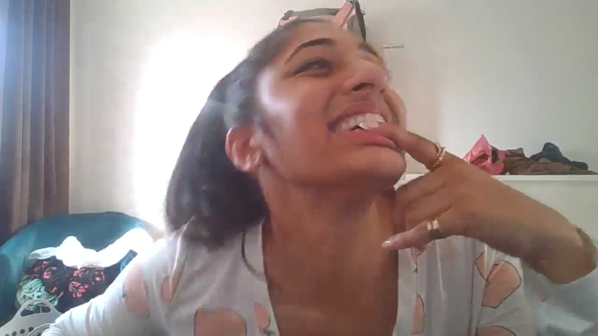 Gallery image thumbnail from Ameeraxo's myfreecams stream on, 06/17/2025, 18:12 image 16 of 20