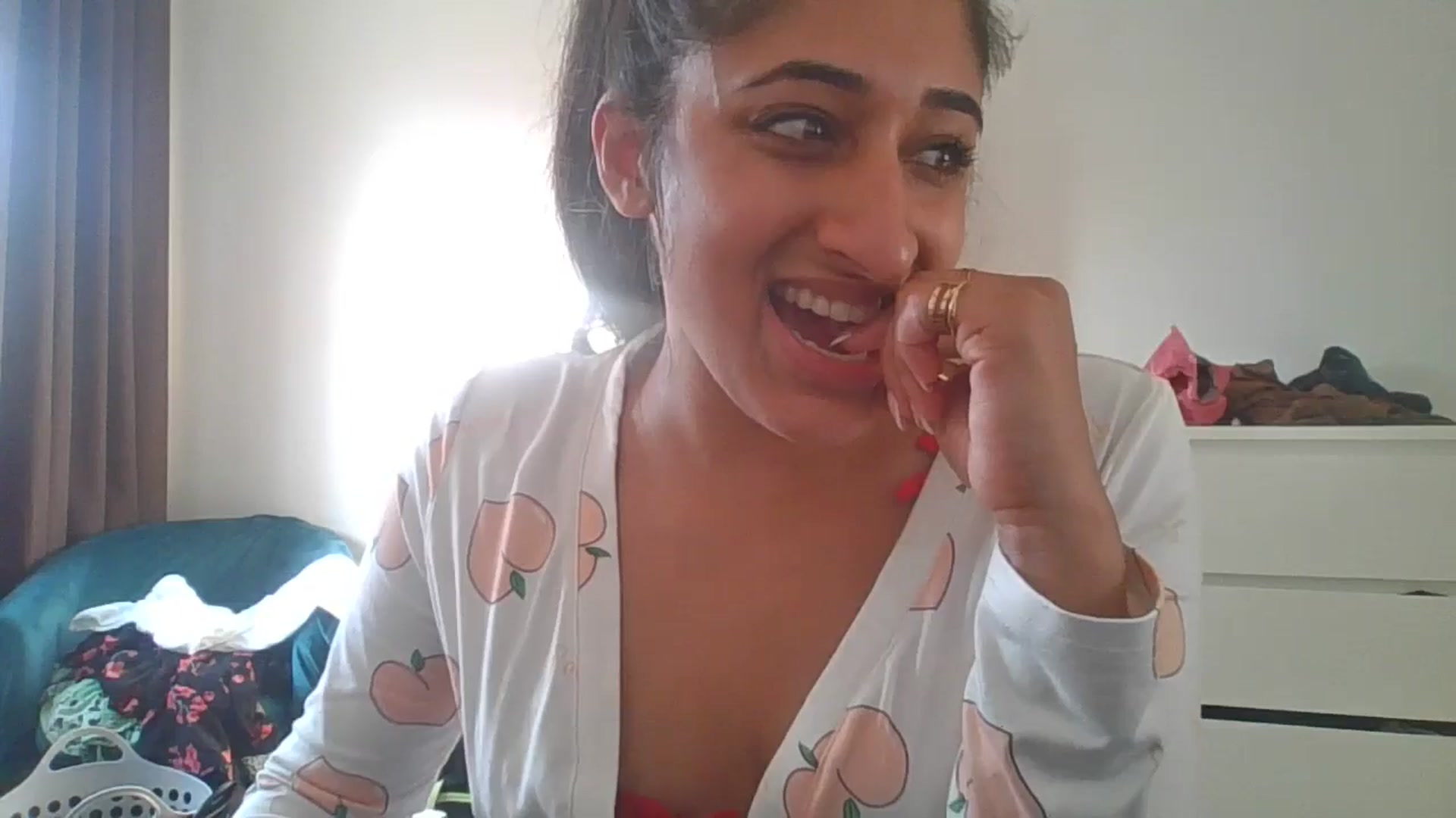 Gallery image thumbnail from Ameeraxo's myfreecams stream on, 06/17/2025, 18:12 image 12 of 20