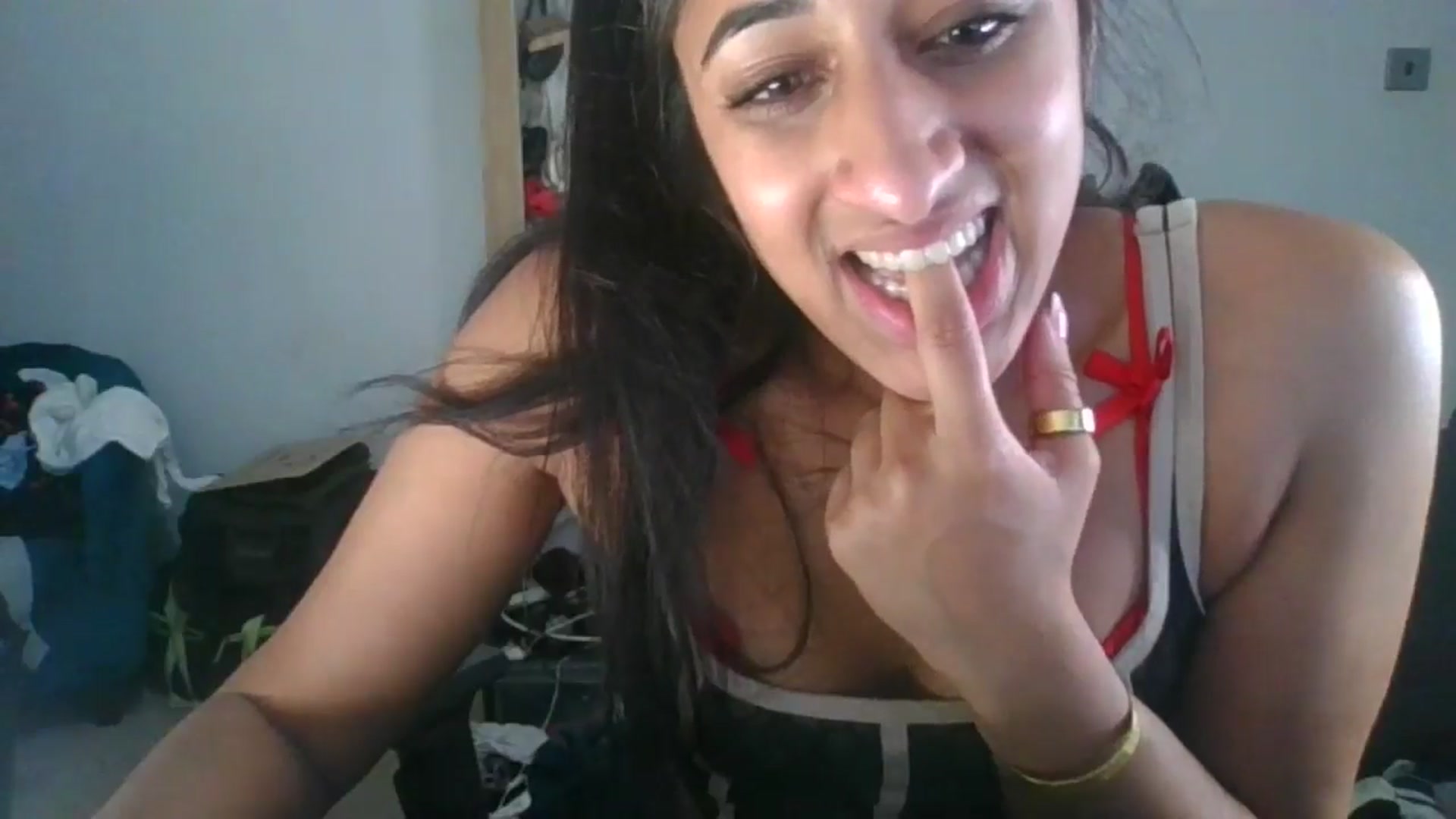 Gallery image thumbnail from Ameeraxo's myfreecams stream on, 06/17/2025, 21:43 image 8 of 20