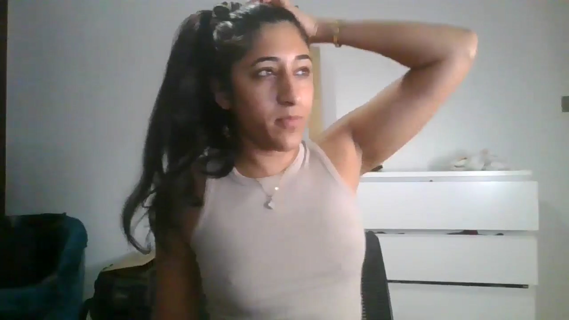 Gallery image thumbnail from Ameeraxo's myfreecams stream on, 06/20/2025, 21:06 image 10 of 20