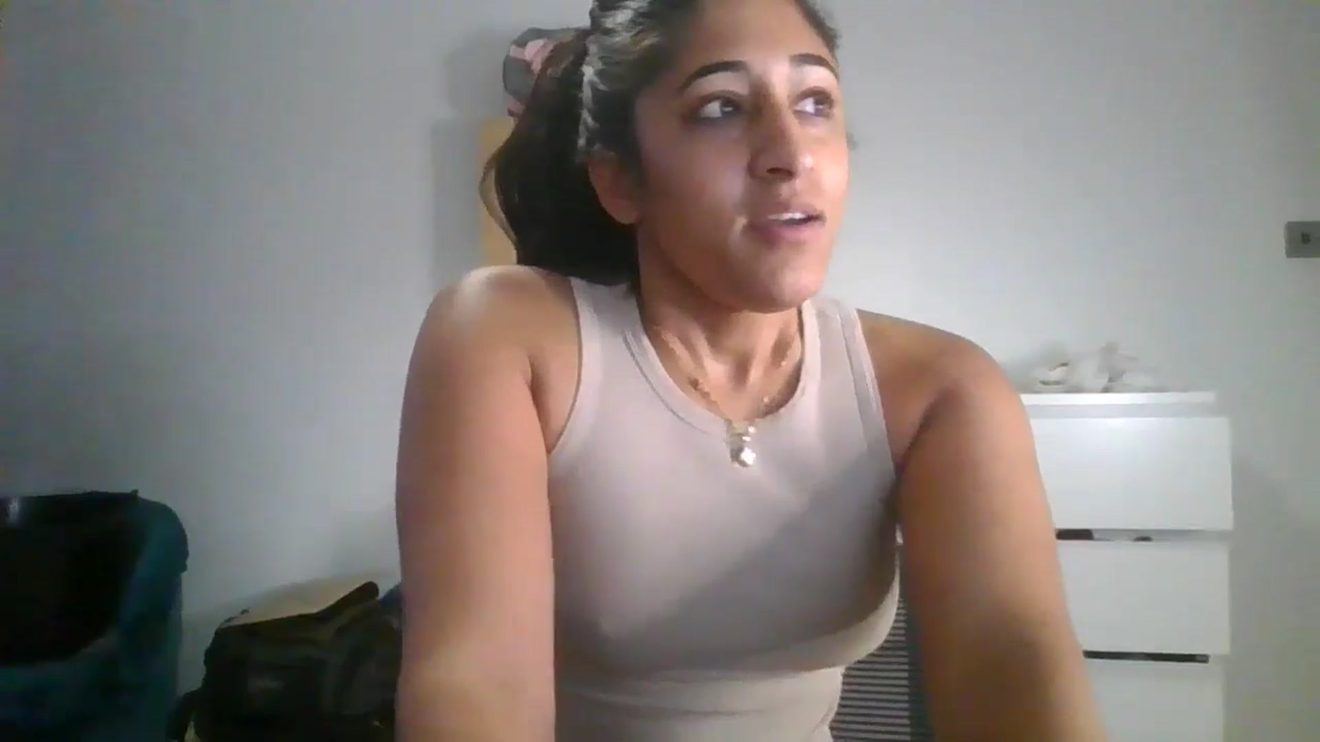 Gallery image thumbnail from Ameeraxo's myfreecams stream on, 06/20/2025, 21:06 image 2 of 20