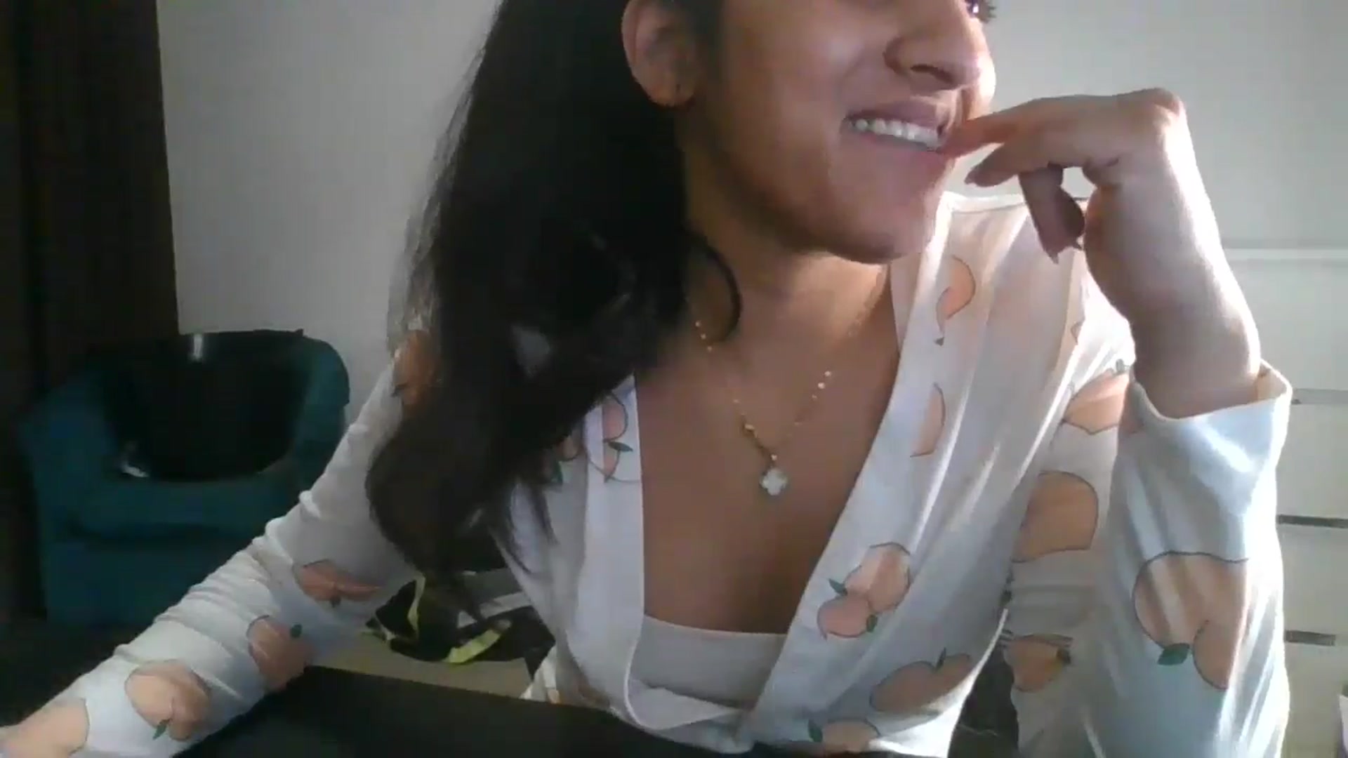 Gallery image thumbnail from Ameeraxo's myfreecams stream on, 06/20/2025, 22:34 image 10 of 20
