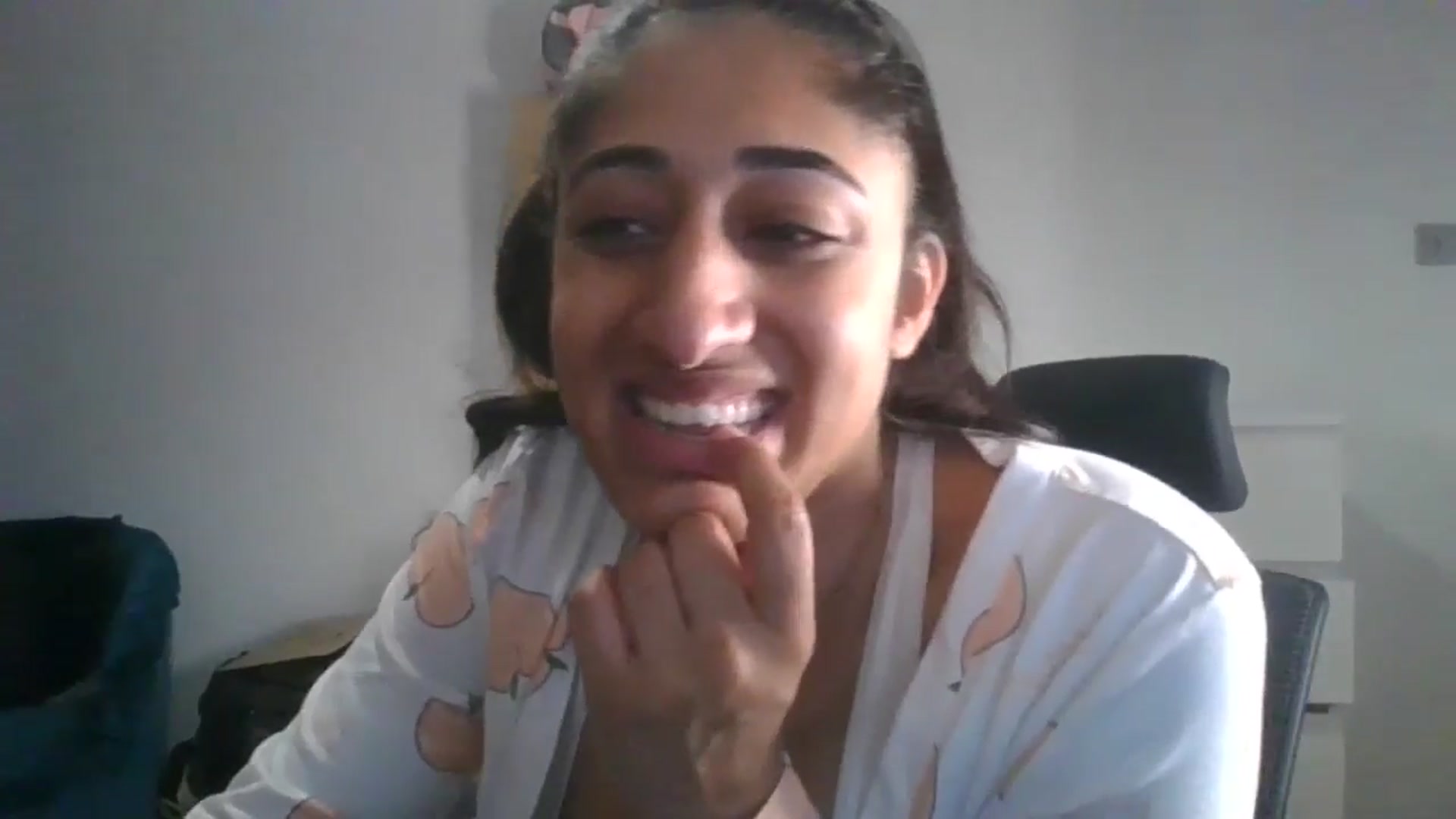 Gallery image thumbnail from Ameeraxo's myfreecams stream on, 06/20/2025, 23:13 image 2 of 20