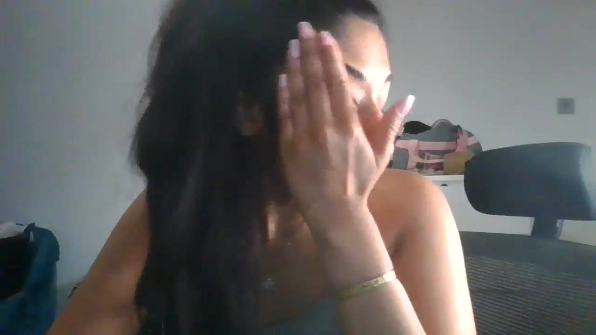 Gallery image thumbnail from Ameeraxo's myfreecams stream on, 06/21/2025, 23:05 image 9 of 20