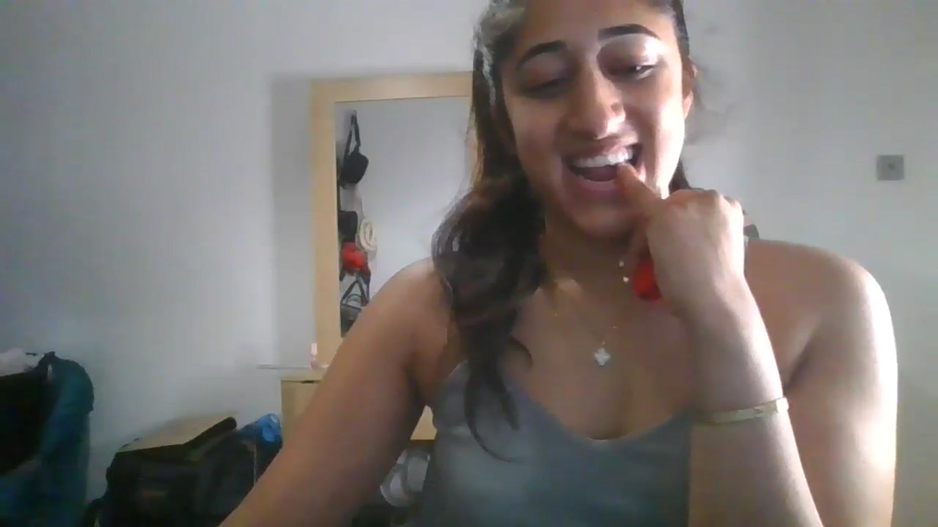 Gallery image thumbnail from Ameeraxo's myfreecams stream on, 06/21/2025, 23:05 image 7 of 20