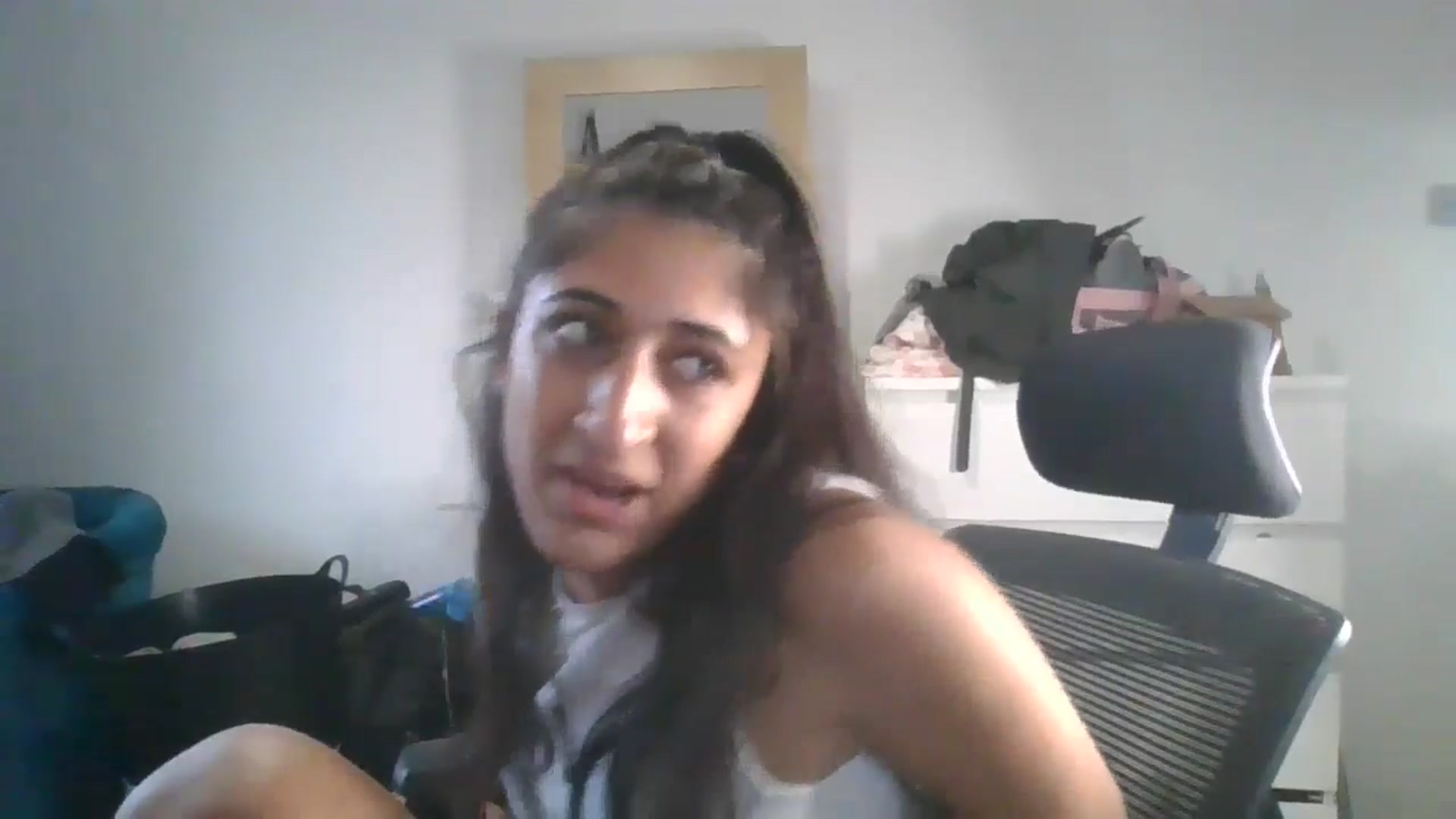 Gallery image thumbnail from Ameeraxo's myfreecams stream on, 06/23/2025, 20:45 image 7 of 20