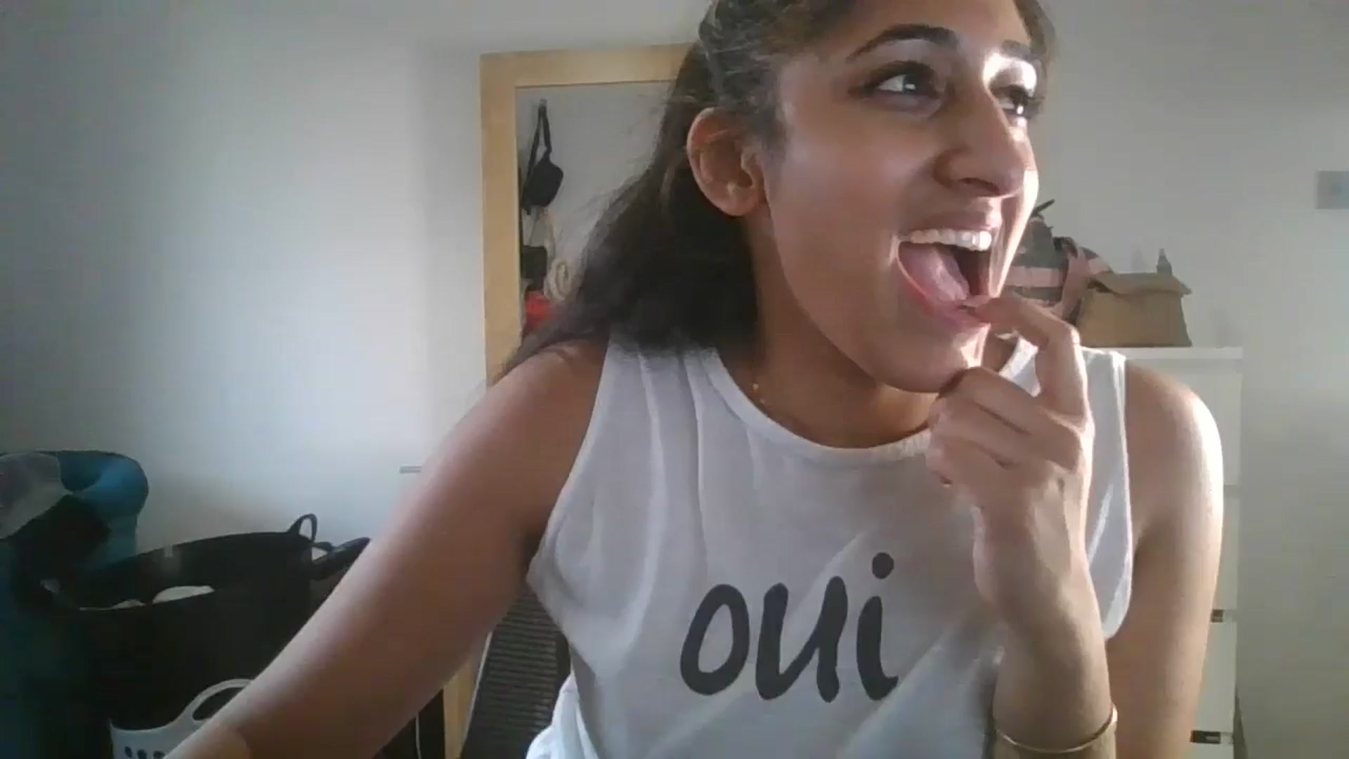 Gallery image thumbnail from Ameeraxo's myfreecams stream on, 06/23/2025, 20:45 image 1 of 20