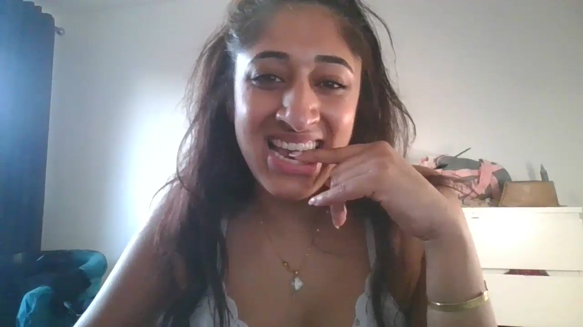 Gallery image thumbnail from Ameeraxo's myfreecams stream on, 06/24/2025, 20:12 image 12 of 20