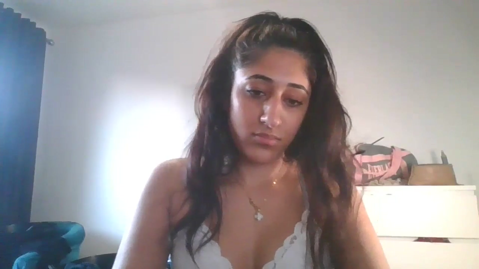 Gallery image thumbnail from Ameeraxo's myfreecams stream on, 06/24/2025, 20:12 image 15 of 20