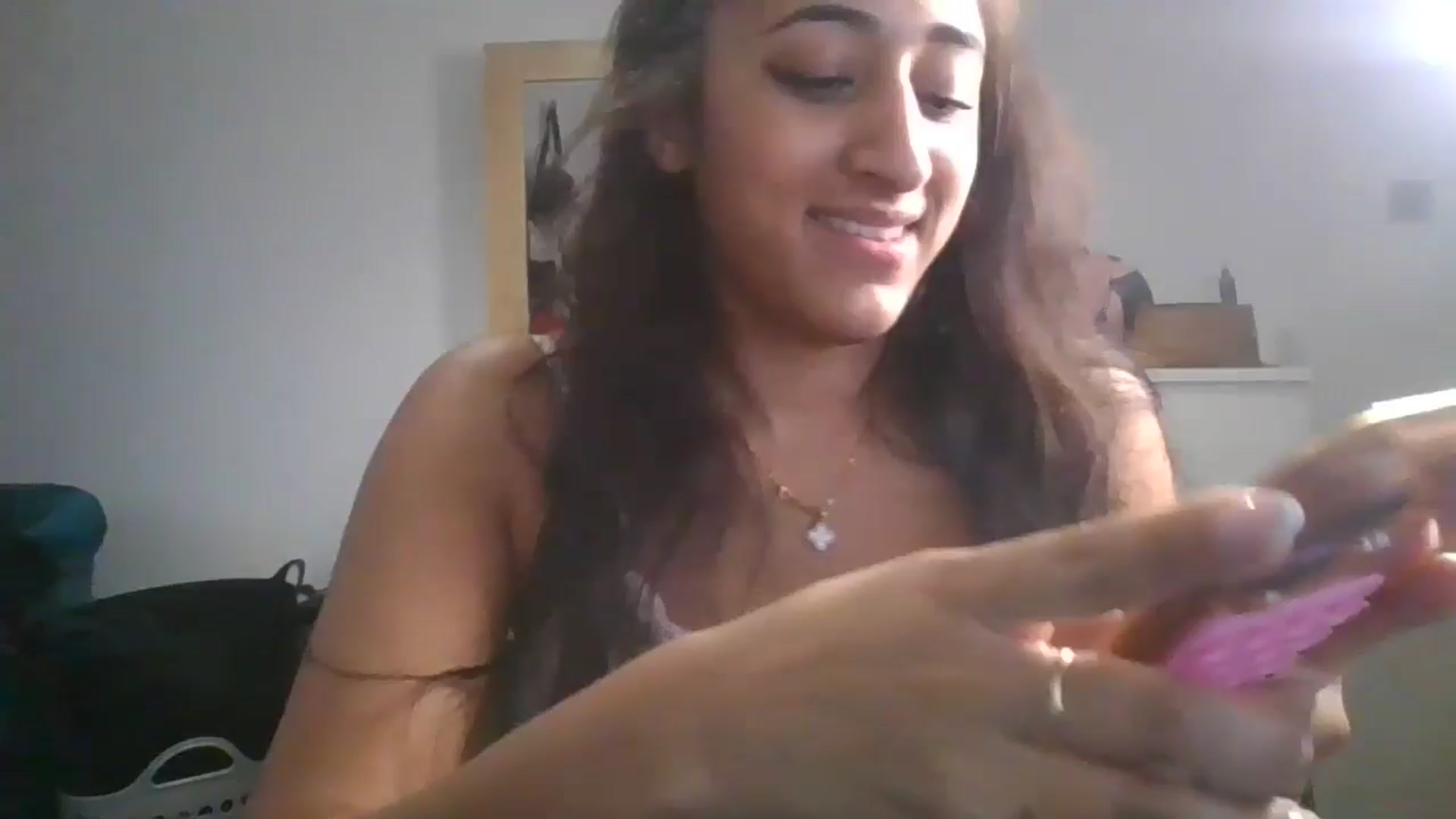 Gallery image thumbnail from Ameeraxo's myfreecams stream on, 06/24/2025, 21:02 image 5 of 20