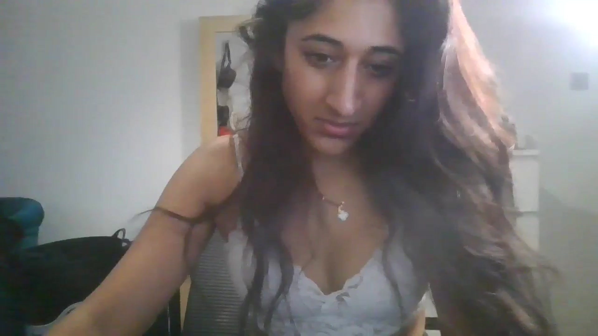Gallery image thumbnail from Ameeraxo's myfreecams stream on, 06/24/2025, 21:02 image 7 of 20