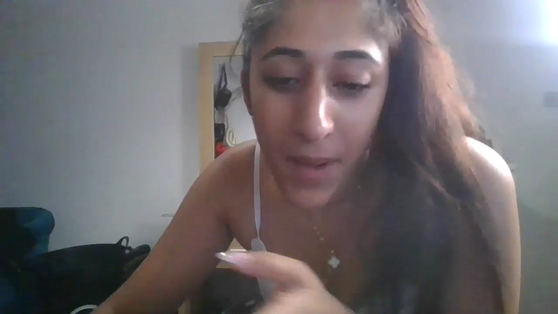Gallery image thumbnail from Ameeraxo's myfreecams stream on, 06/24/2025, 21:02 image 20 of 20