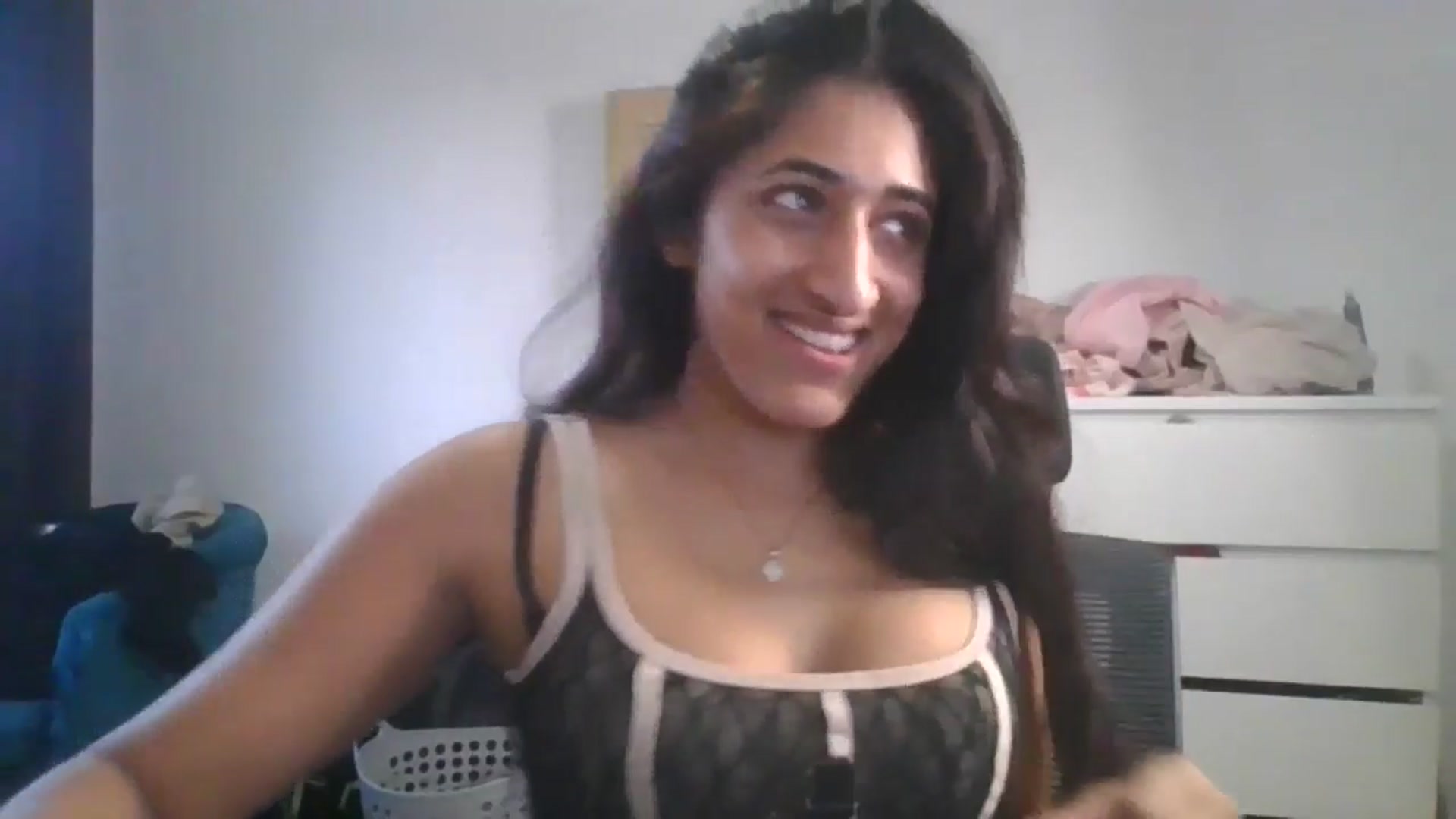 Gallery image thumbnail from Ameeraxo's myfreecams stream on, 07/02/2025, 20:40 image 9 of 20