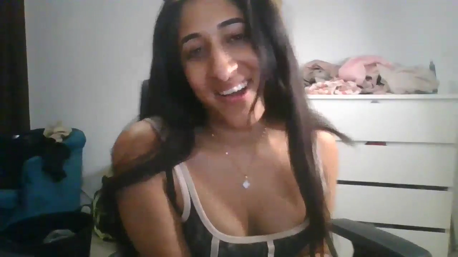 Gallery image thumbnail from Ameeraxo's myfreecams stream on, 07/02/2025, 21:36 image 11 of 20