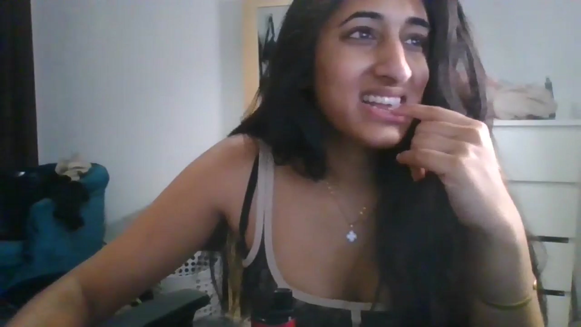 Gallery image thumbnail from Ameeraxo's myfreecams stream on, 07/02/2025, 21:36 image 18 of 20