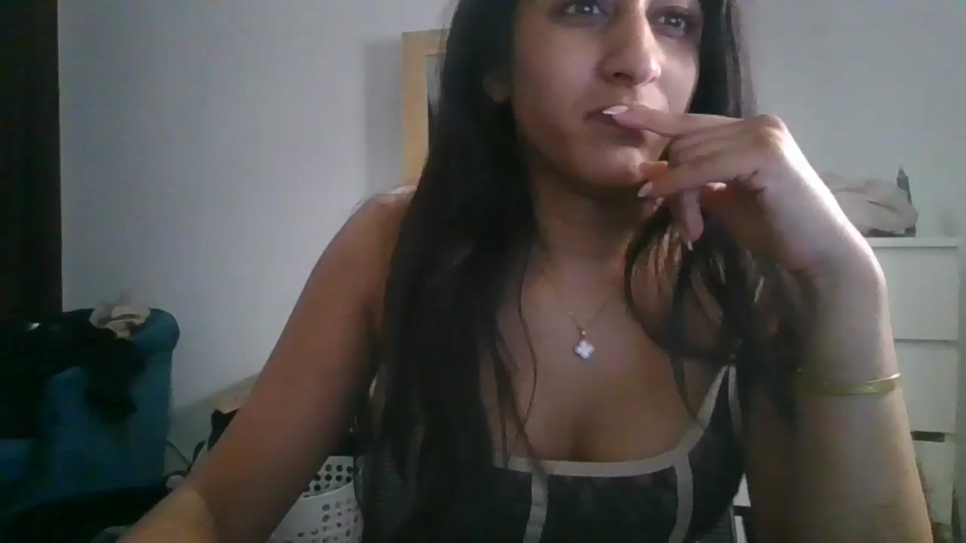 Gallery image thumbnail from Ameeraxo's myfreecams stream on, 07/02/2025, 21:36 image 1 of 20