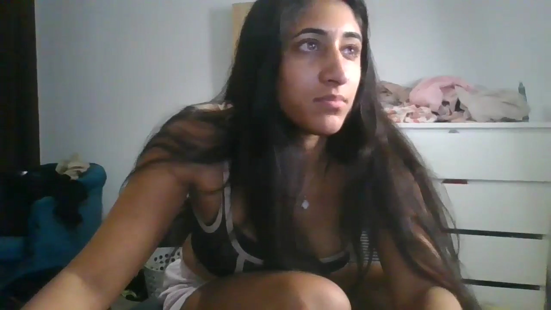 Gallery image thumbnail from Ameeraxo's myfreecams stream on, 07/02/2025, 23:03 image 2 of 20