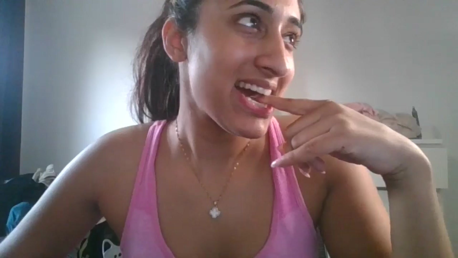 Gallery image thumbnail from Ameeraxo's myfreecams stream on, 07/03/2025, 20:16 image 9 of 20