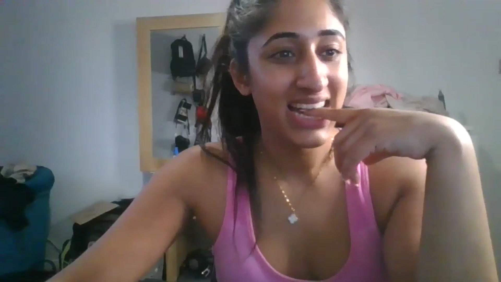 Gallery image thumbnail from Ameeraxo's myfreecams stream on, 07/03/2025, 20:53 image 3 of 20