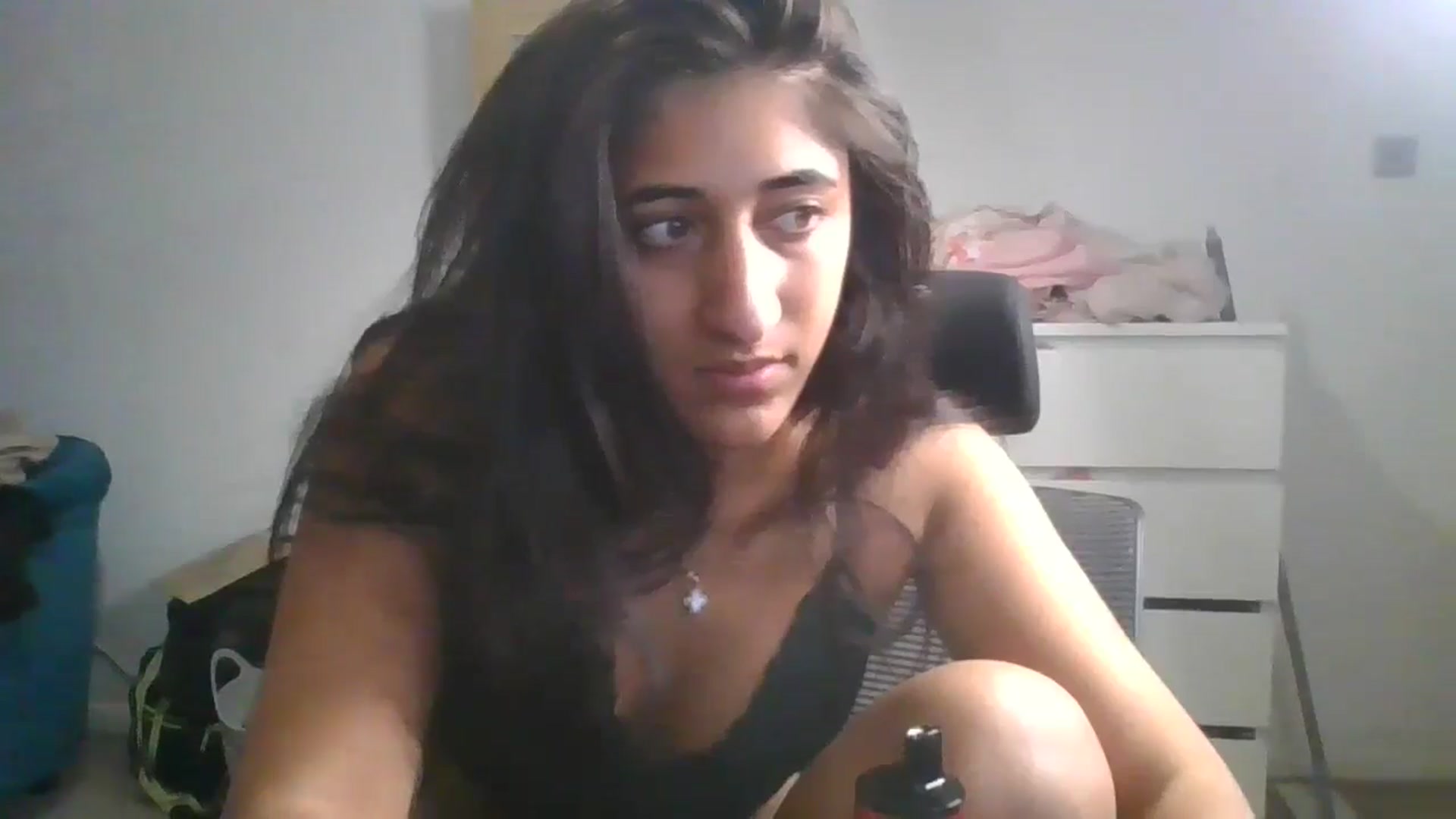 Gallery image thumbnail from Ameeraxo's myfreecams stream on, 07/05/2025, 01:34 image 19 of 20