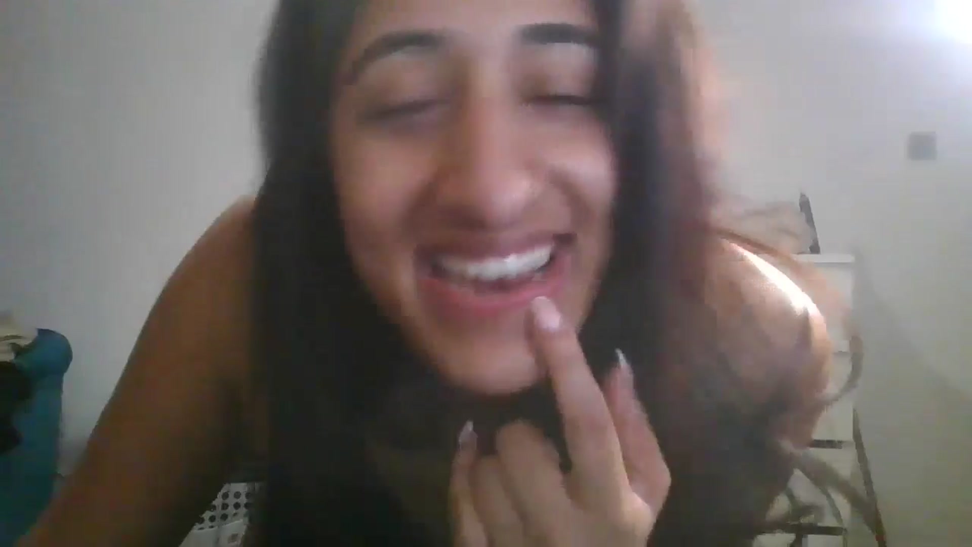 Gallery image thumbnail from Ameeraxo's myfreecams stream on, 07/05/2025, 01:34 image 14 of 20