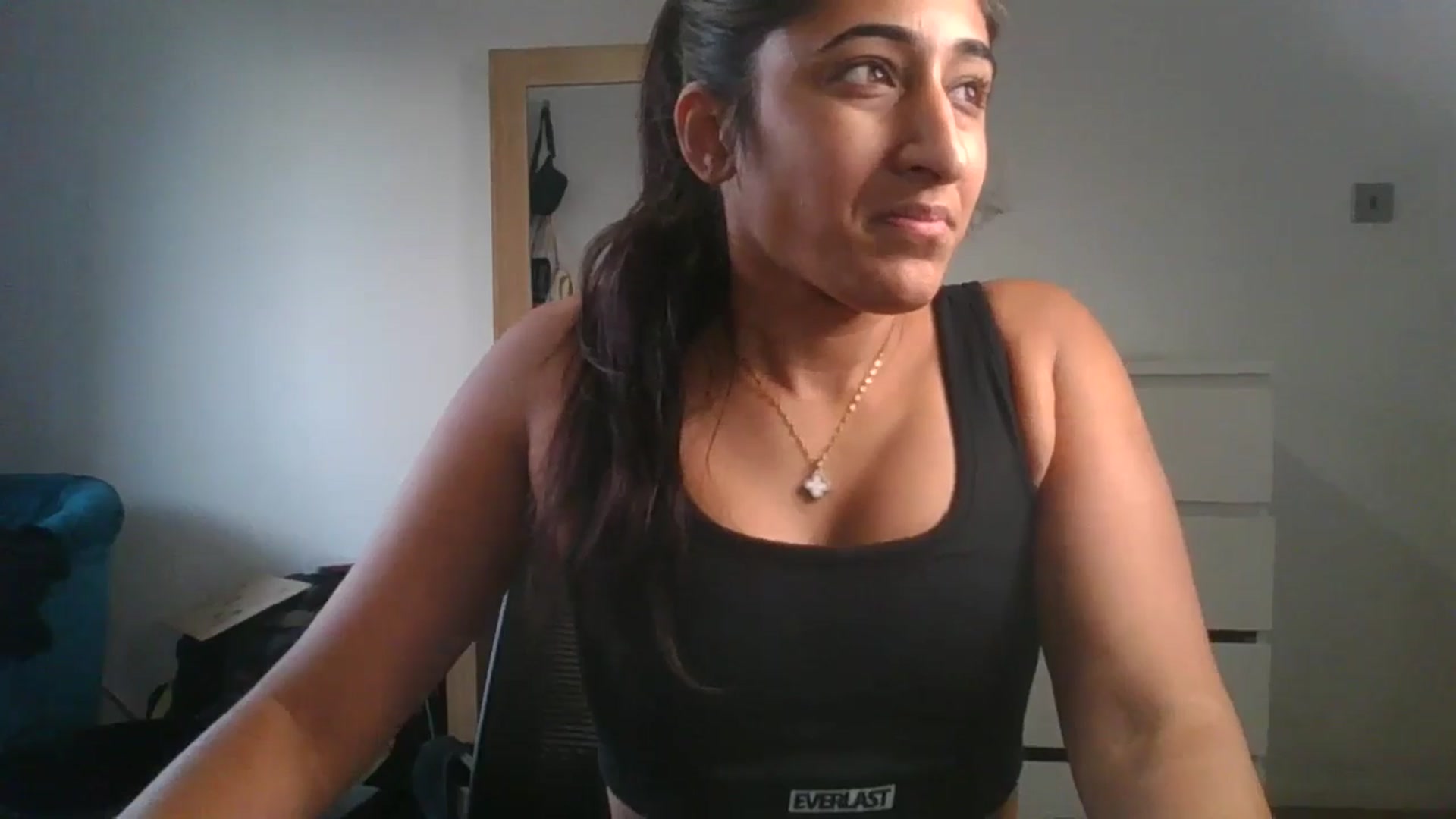 Gallery image thumbnail from Ameeraxo's myfreecams stream on, 07/05/2025, 20:18 image 9 of 20