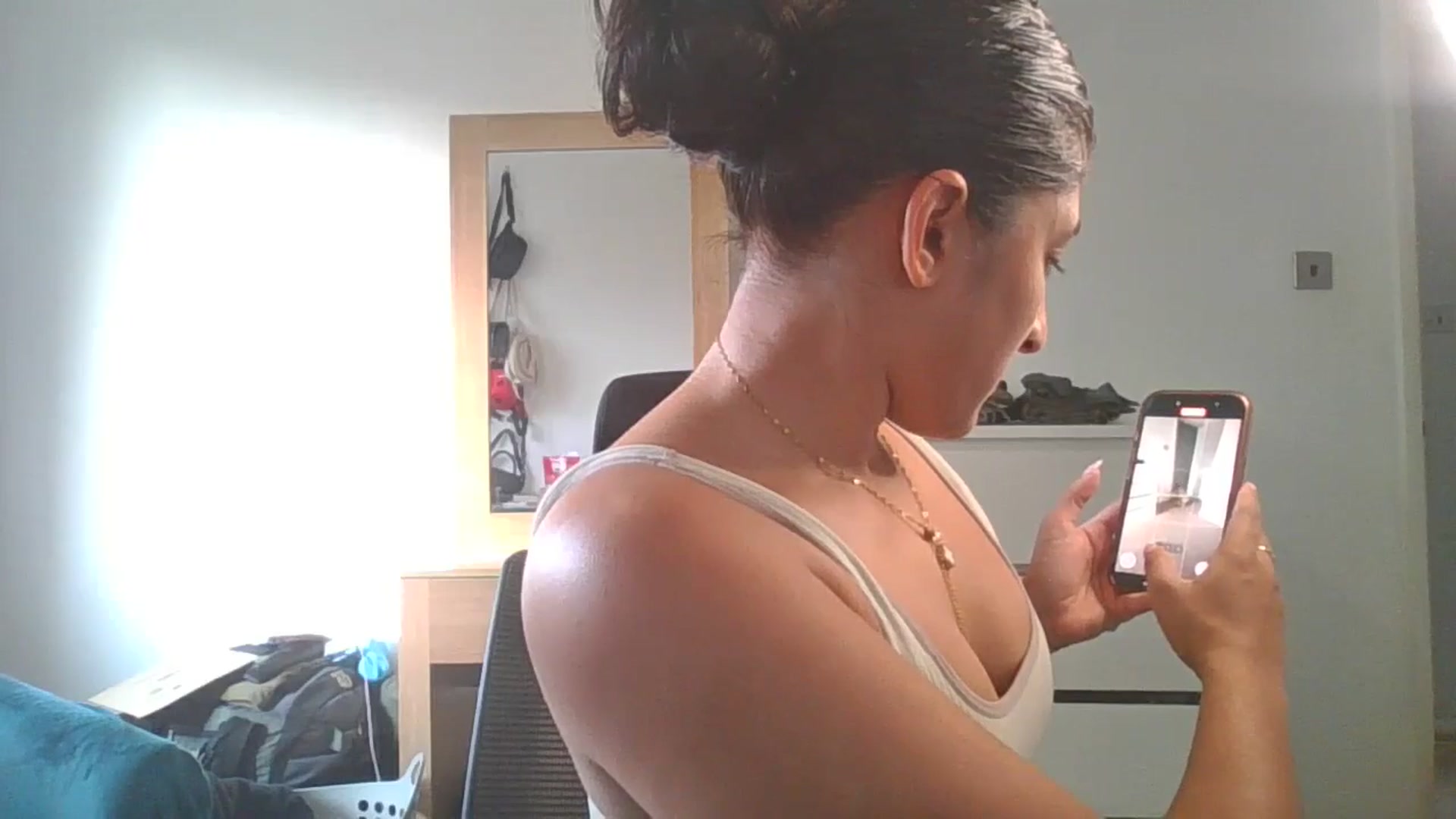 Gallery image thumbnail from Ameeraxo's myfreecams stream on, 07/06/2025, 18:02 image 12 of 20