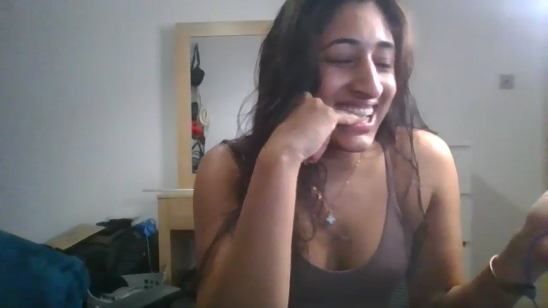 Gallery image thumbnail from Ameeraxo's myfreecams stream on, 07/06/2025, 21:33 image 5 of 20