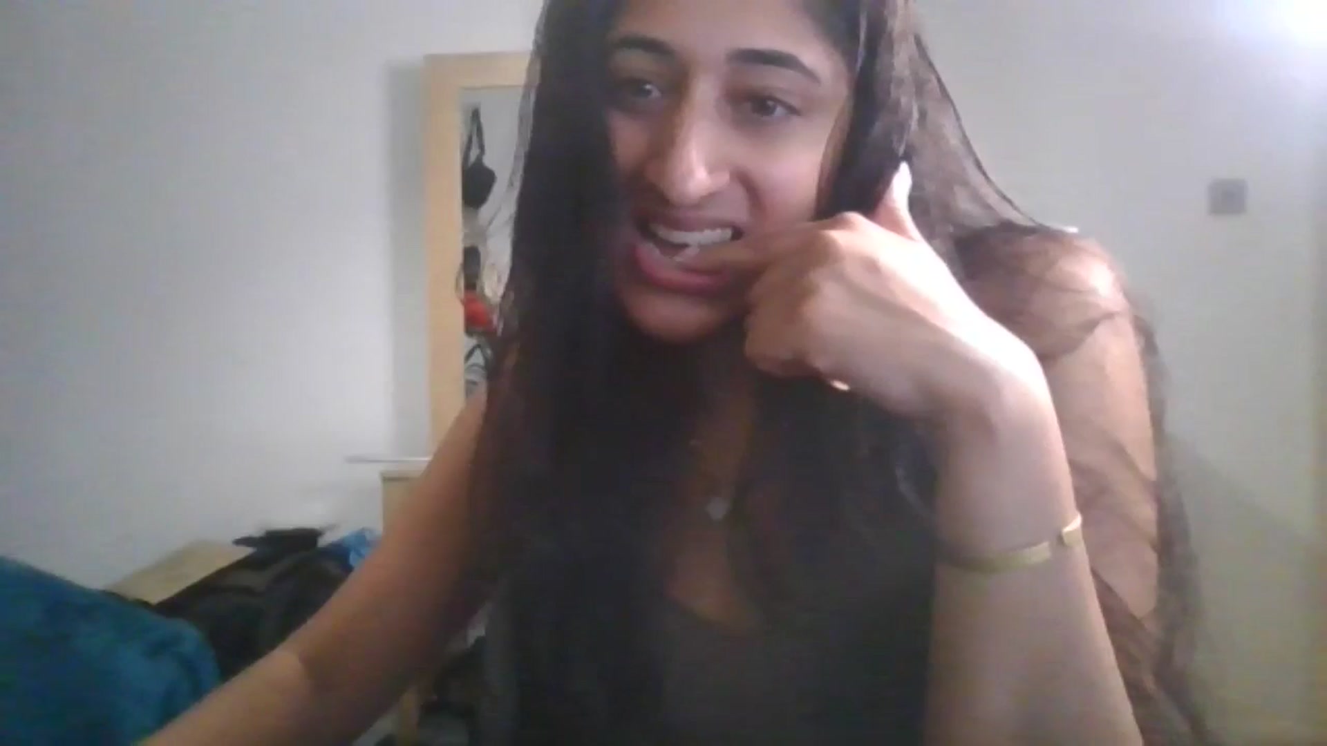 Gallery image thumbnail from Ameeraxo's myfreecams stream on, 07/06/2025, 21:33 image 11 of 20