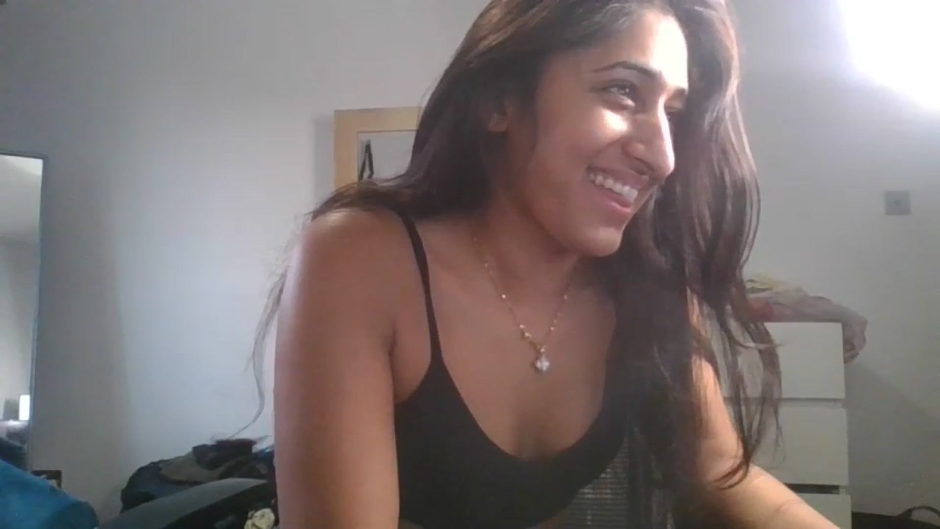 Gallery image thumbnail from Ameeraxo's myfreecams stream on, 07/09/2025, 20:33 image 13 of 20
