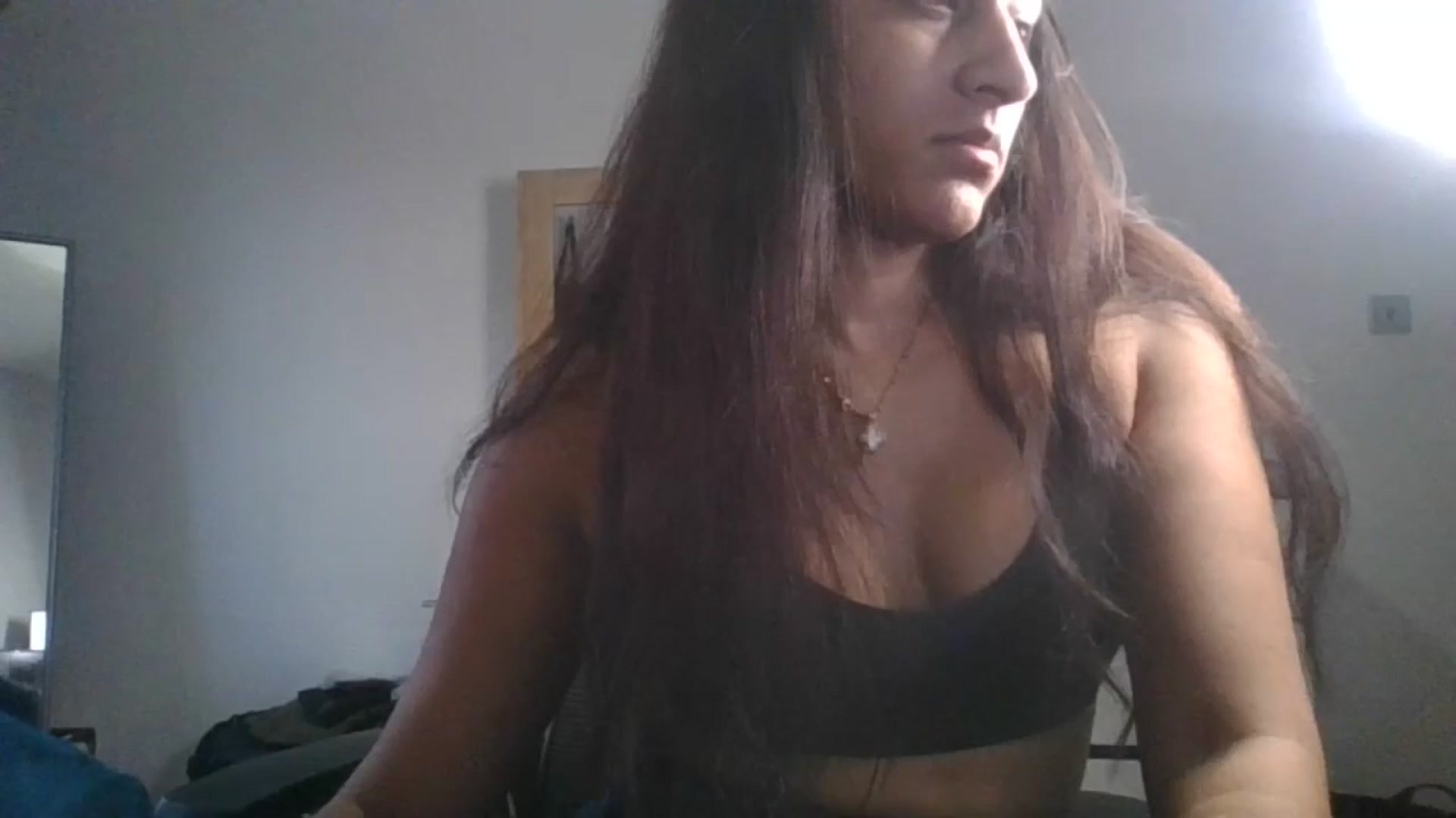 Gallery image thumbnail from Ameeraxo's myfreecams stream on, 07/09/2025, 20:33 image 18 of 20