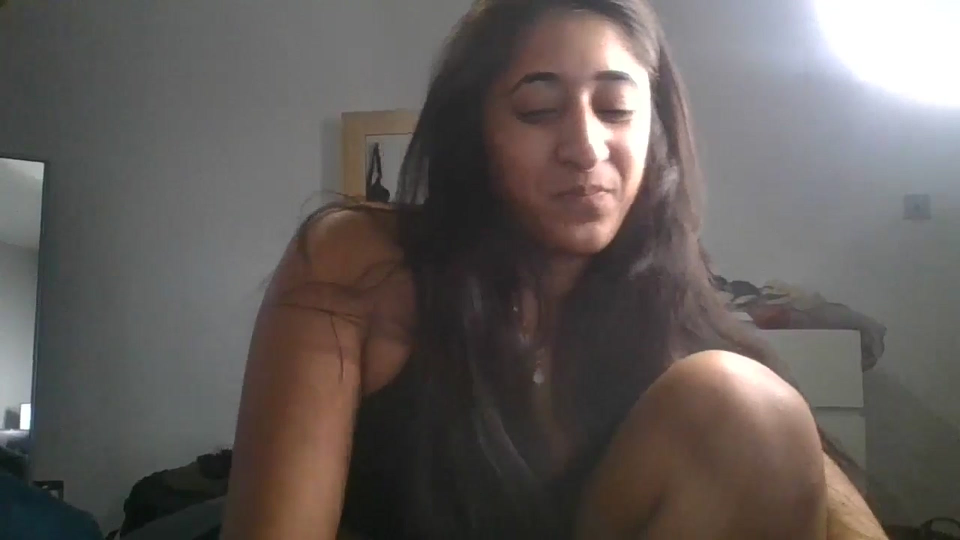 Gallery image thumbnail from Ameeraxo's myfreecams stream on, 07/09/2025, 21:00 image 3 of 20