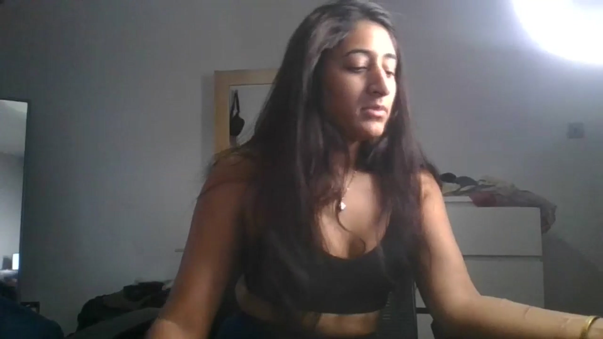 Gallery image thumbnail from Ameeraxo's myfreecams stream on, 07/09/2025, 21:00 image 5 of 20
