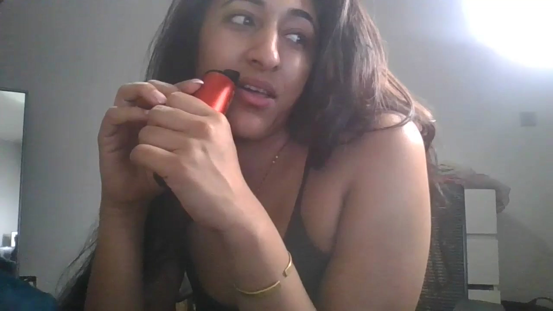 Gallery image thumbnail from Ameeraxo's myfreecams stream on, 07/09/2025, 21:00 image 18 of 20