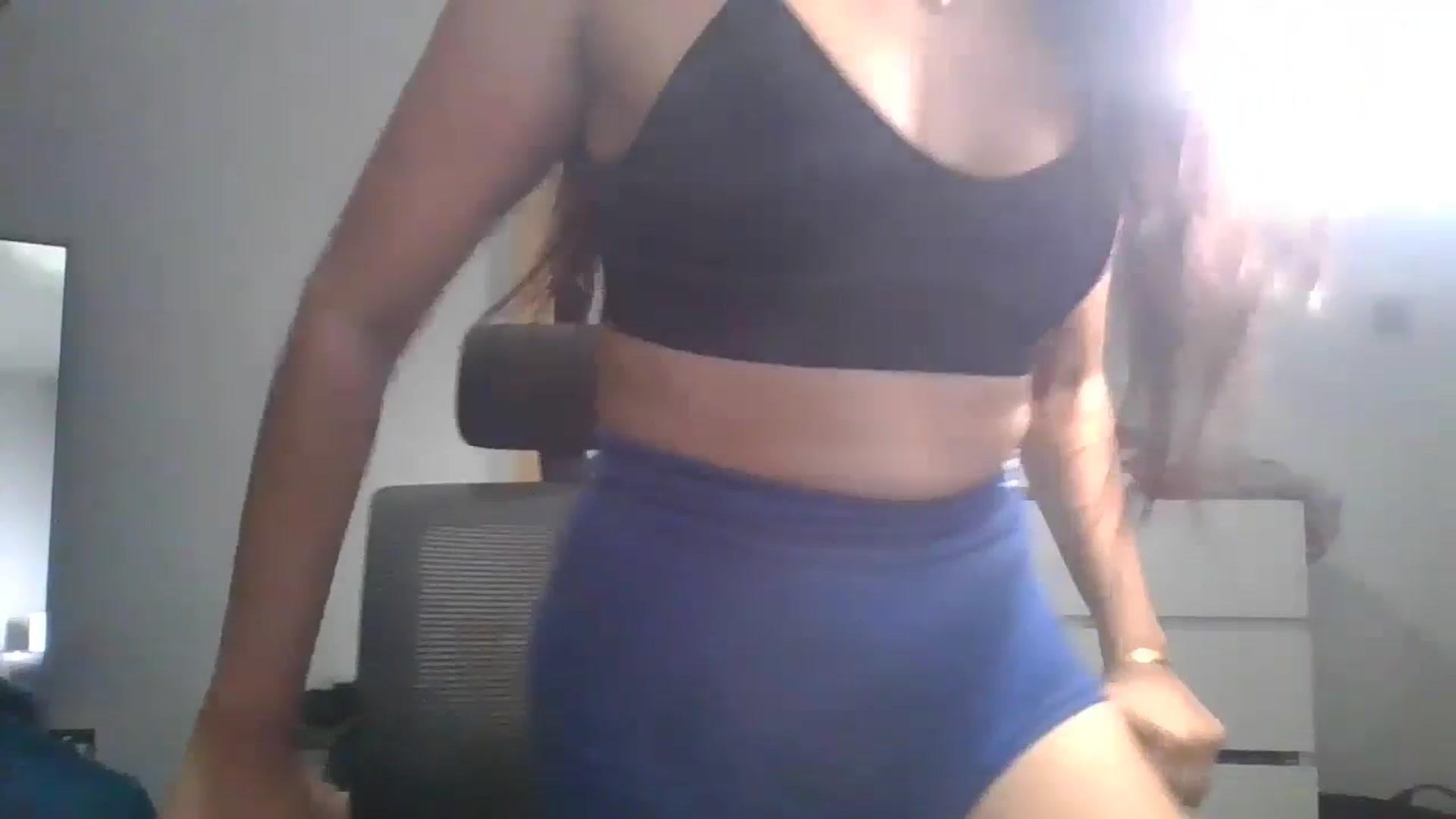 Gallery image thumbnail from Ameeraxo's myfreecams stream on, 07/09/2025, 22:14 image 10 of 20