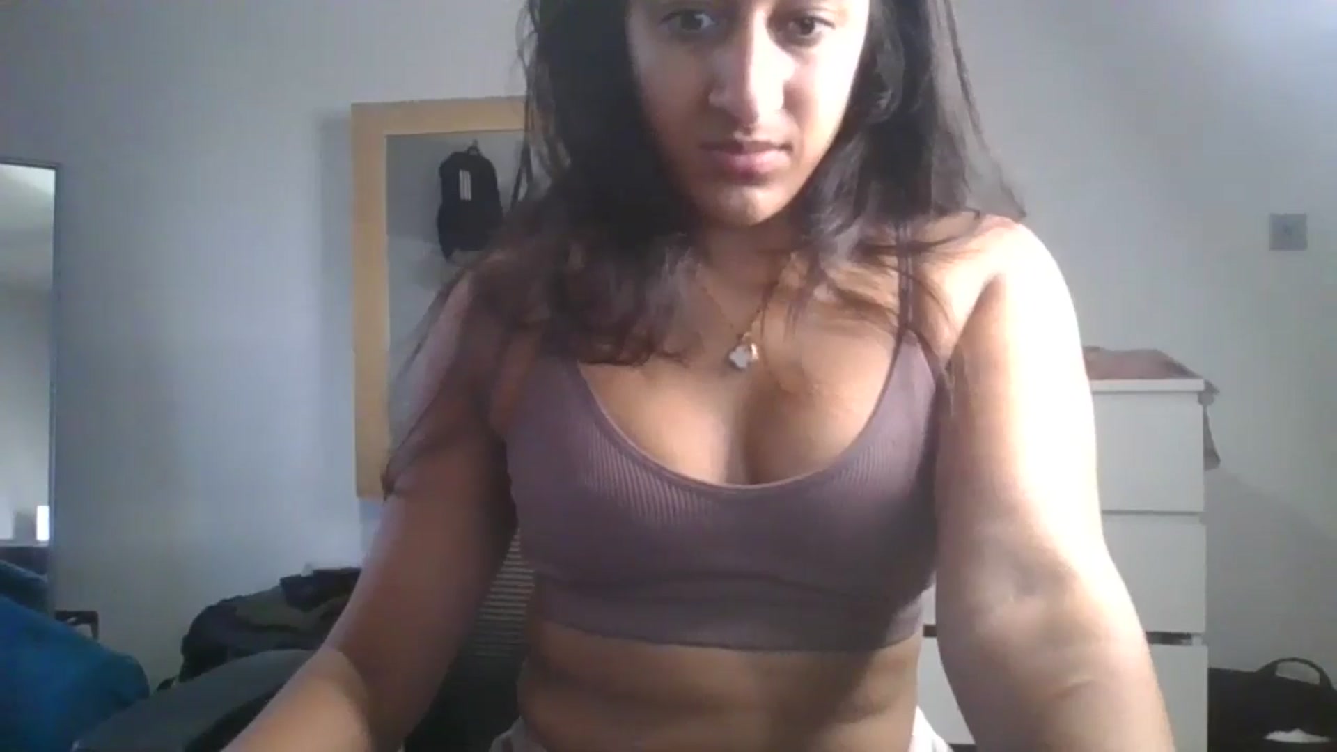 Gallery image thumbnail from Ameeraxo's myfreecams stream on, 07/10/2025, 20:37 image 10 of 20
