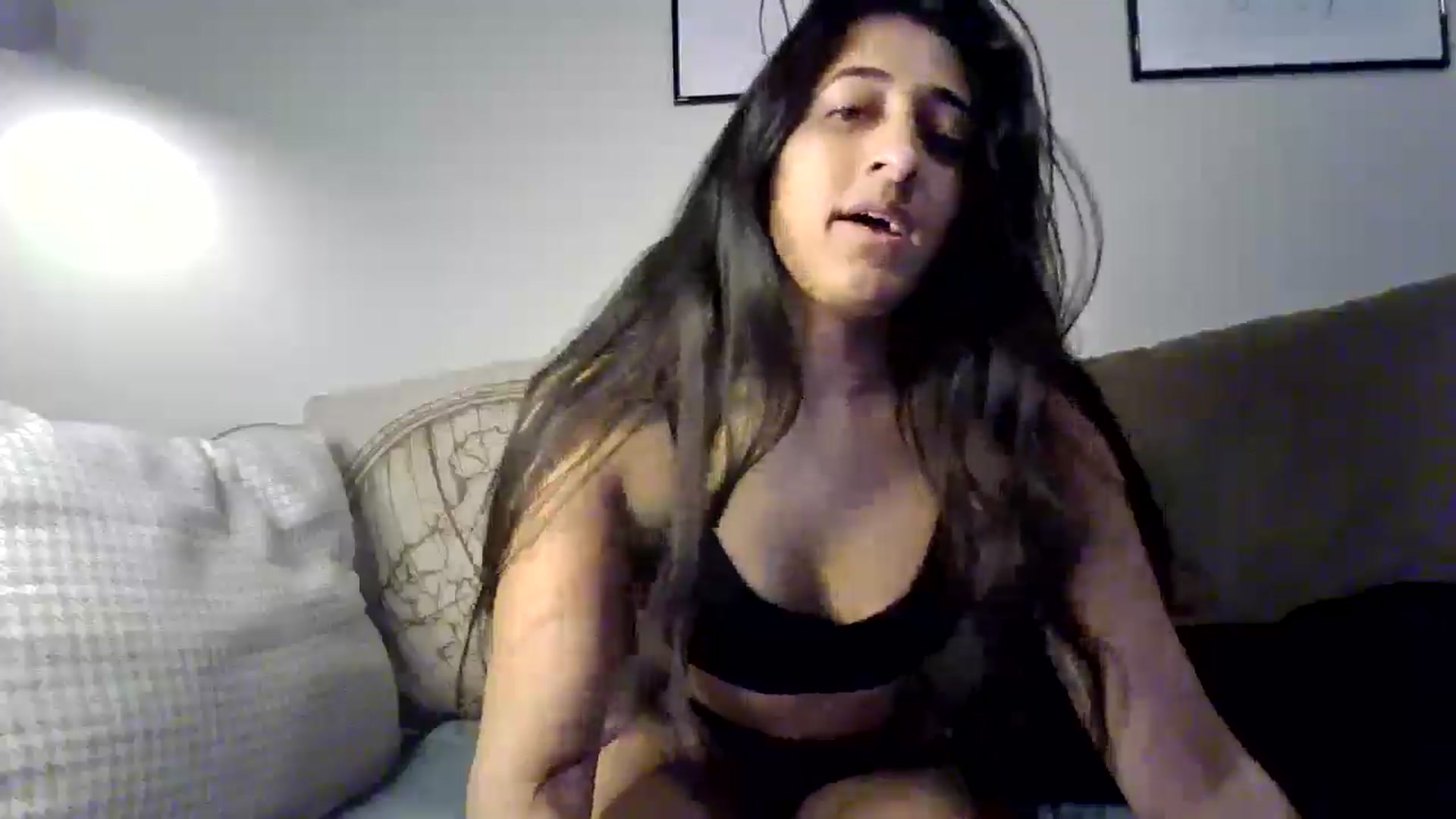 Gallery image thumbnail from Ameeraxo's myfreecams stream on, 08/03/2025, 23:10 image 7 of 20