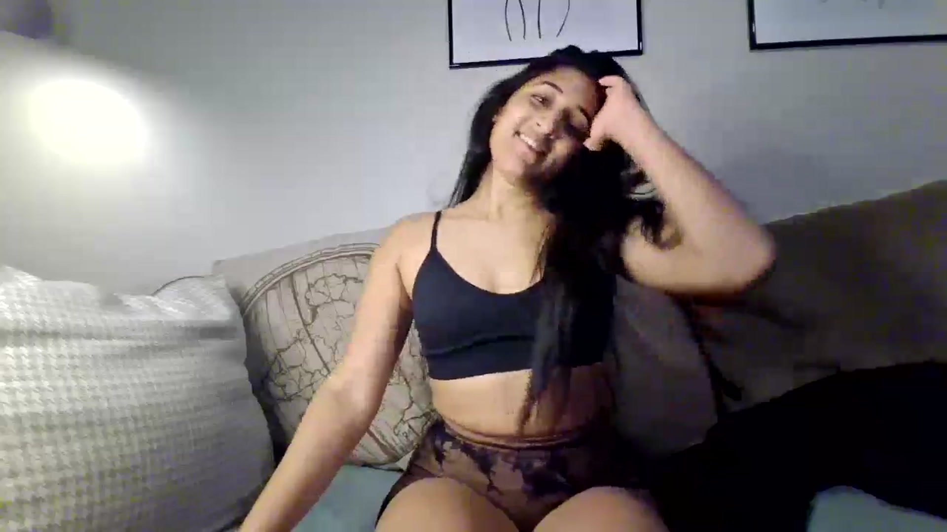 Gallery image thumbnail from Ameeraxo's myfreecams stream on, 08/03/2025, 23:10 image 4 of 20