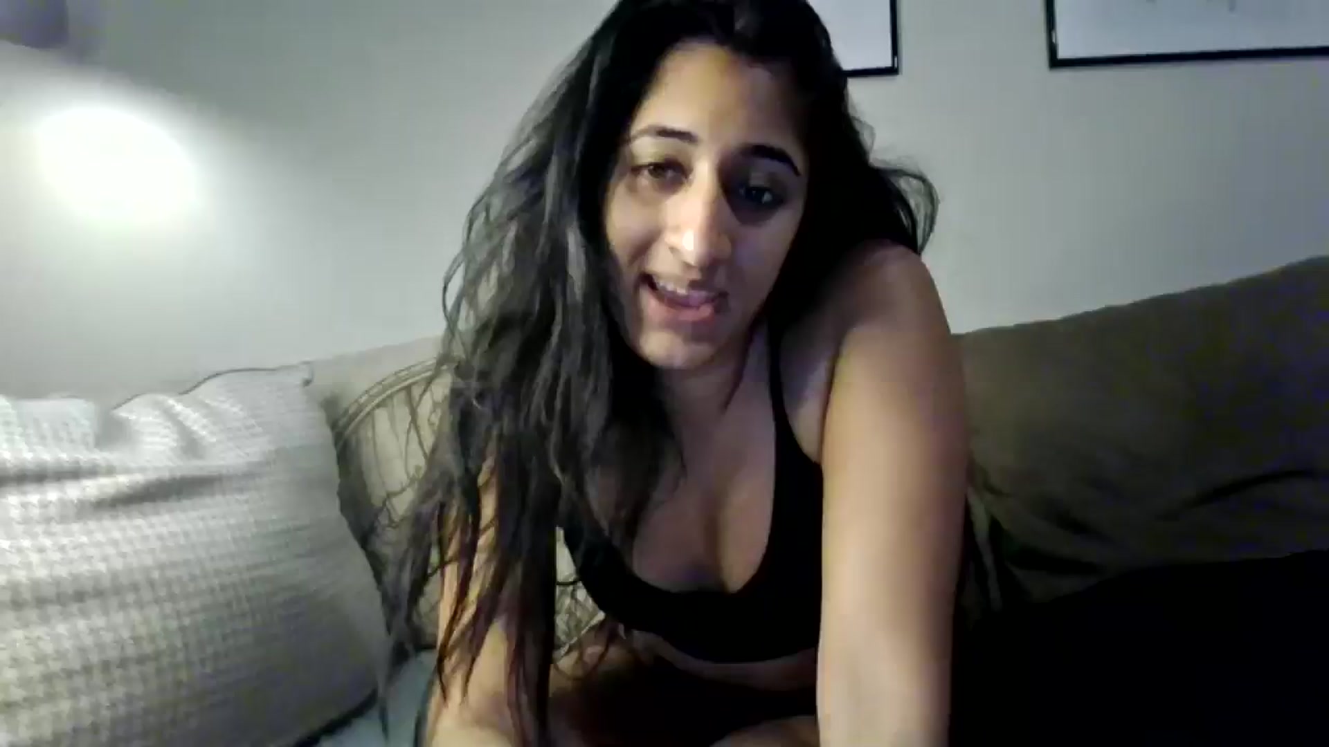 Gallery image thumbnail from Ameeraxo's myfreecams stream on, 08/03/2025, 23:10 image 1 of 20