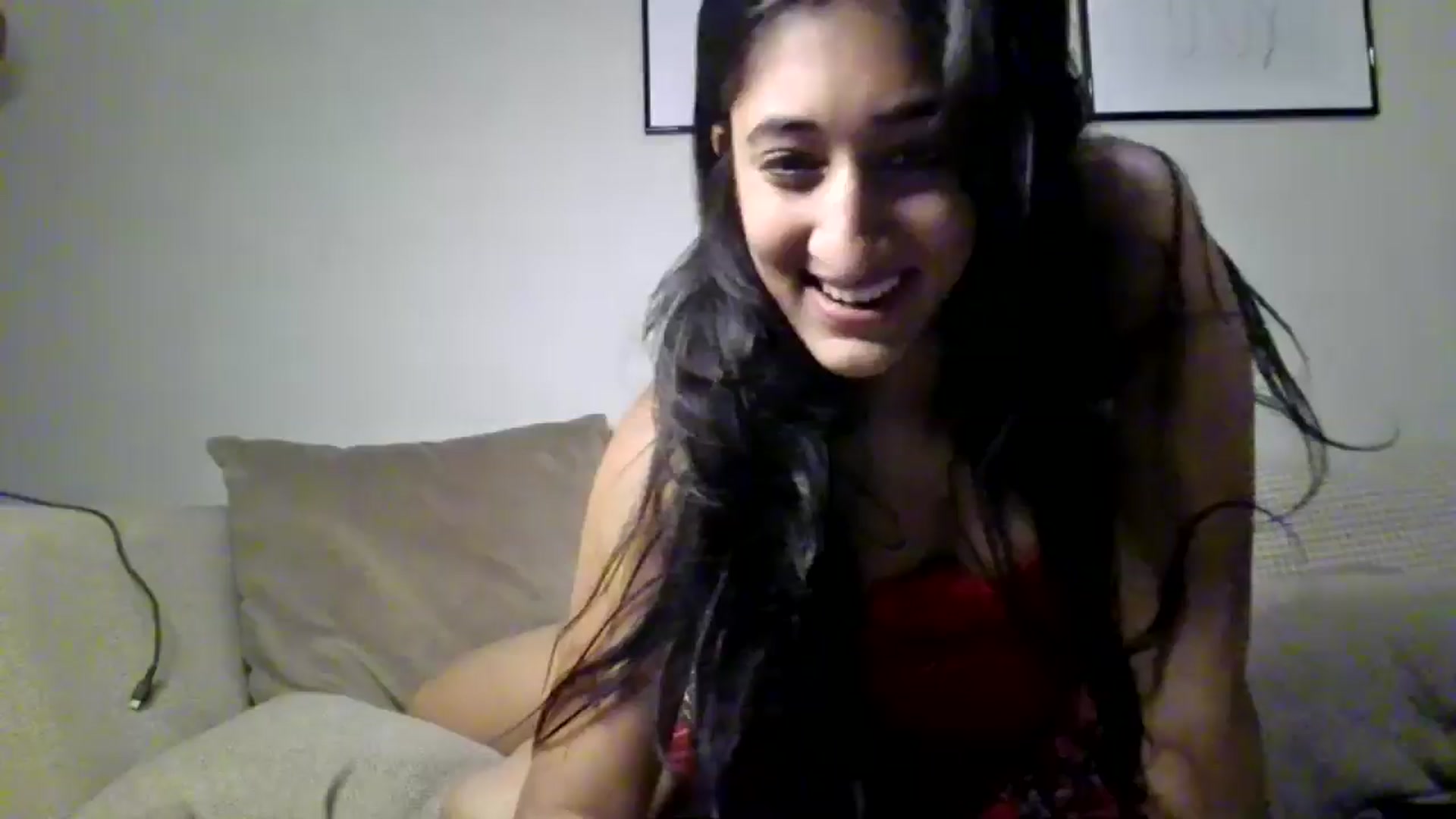 Gallery image thumbnail from Ameeraxo's myfreecams stream on, 08/07/2025, 21:29 image 9 of 20
